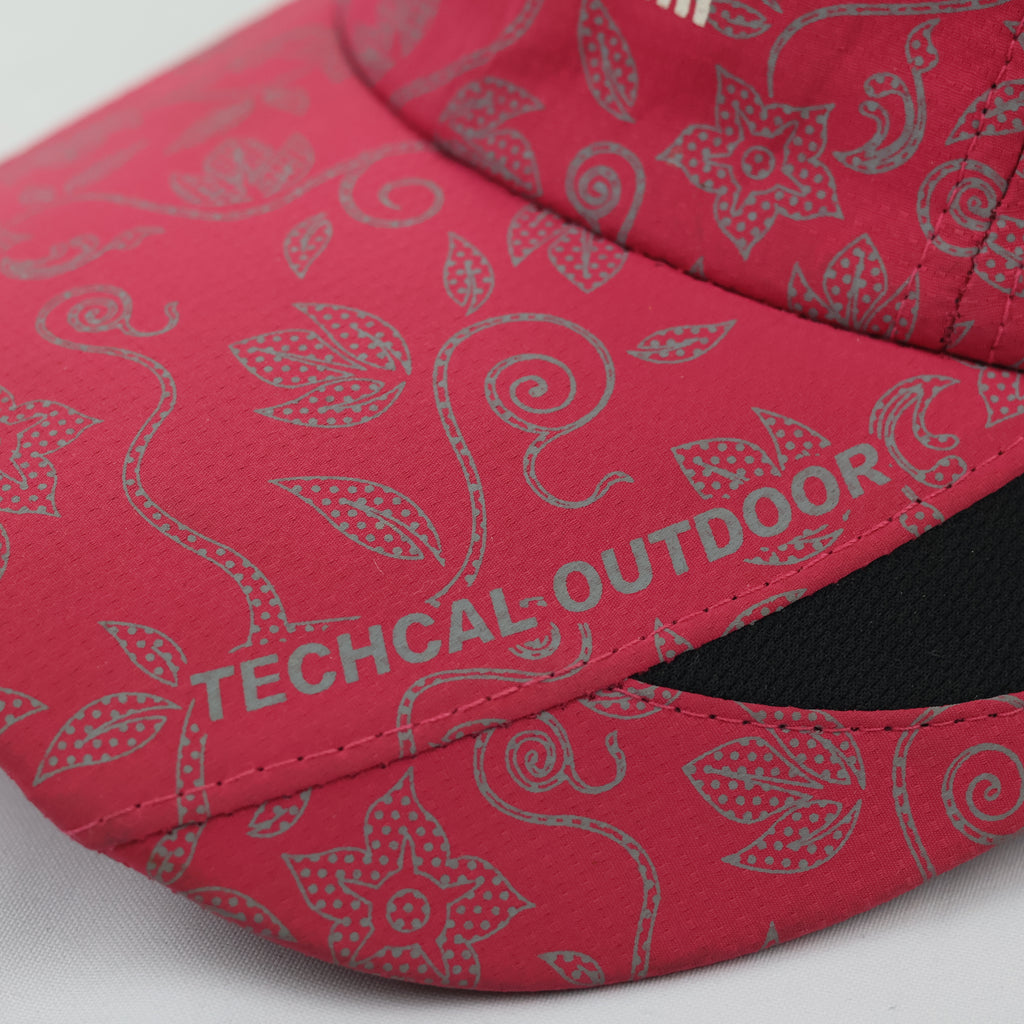 Poloneck "Technical Outdoor" 5-Panel Cap - Pink & Black Floral