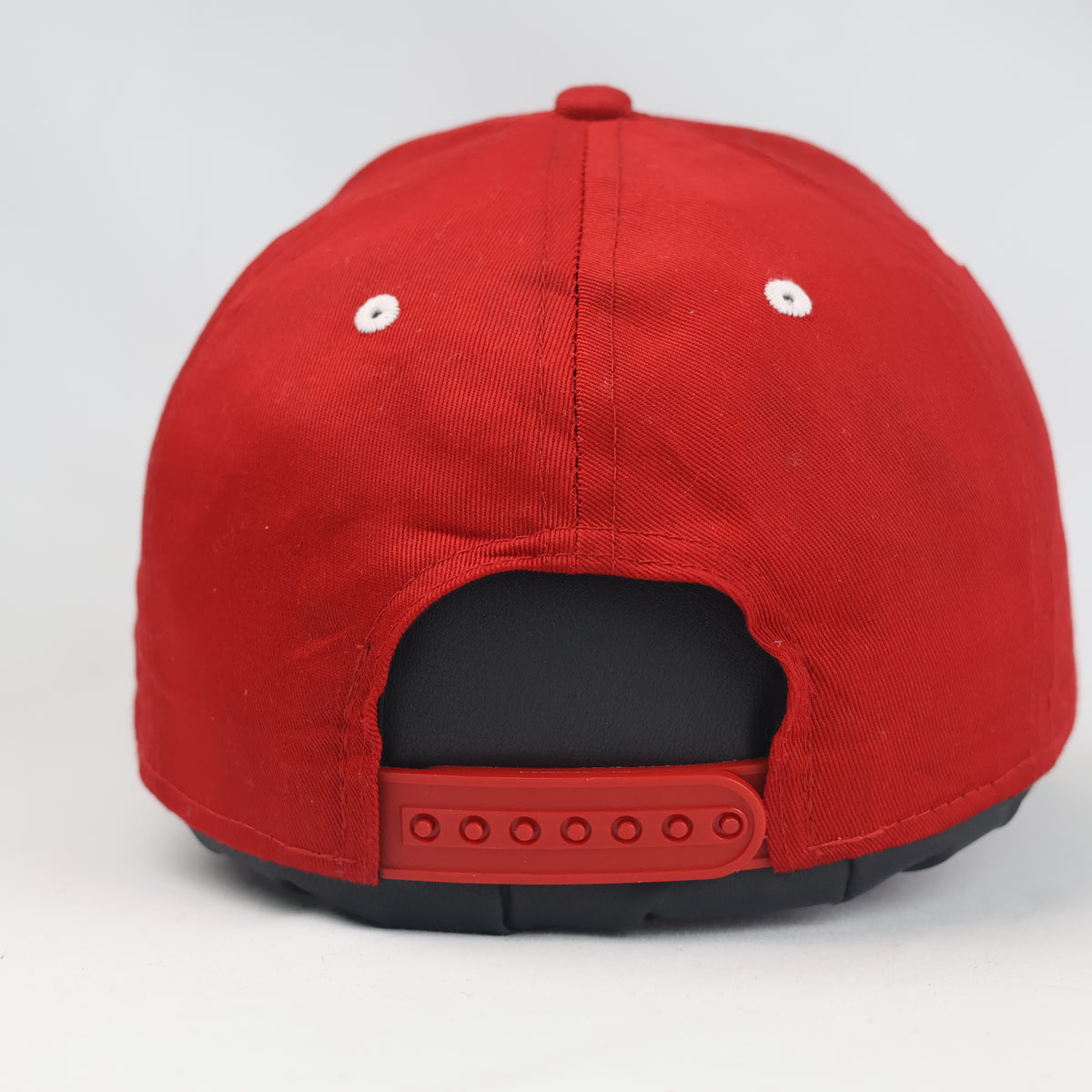Thrifted RB Leipzig Red Crest Logo Snapback Baseball Hat | 11027