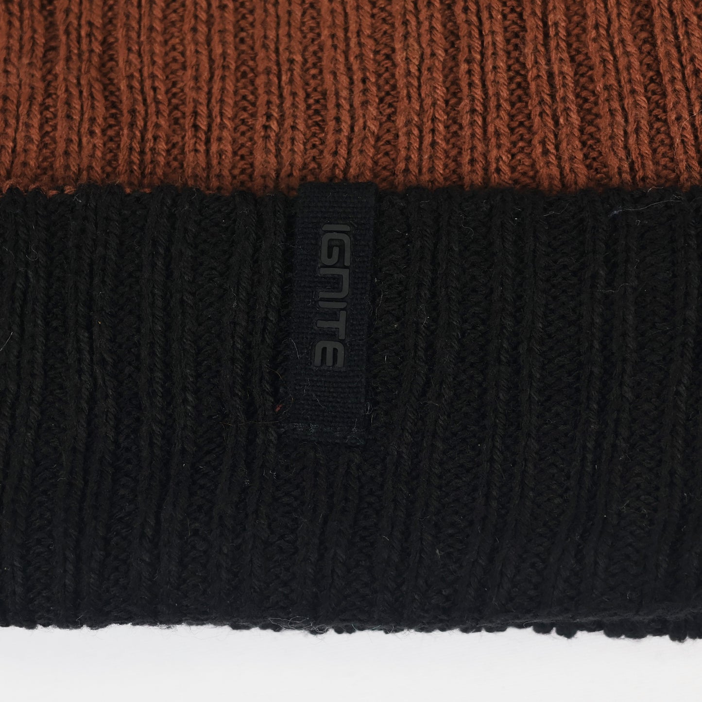Ignite Rust Brown & Black Two-Tone Ribbed Cuffed Thrifted Beanie