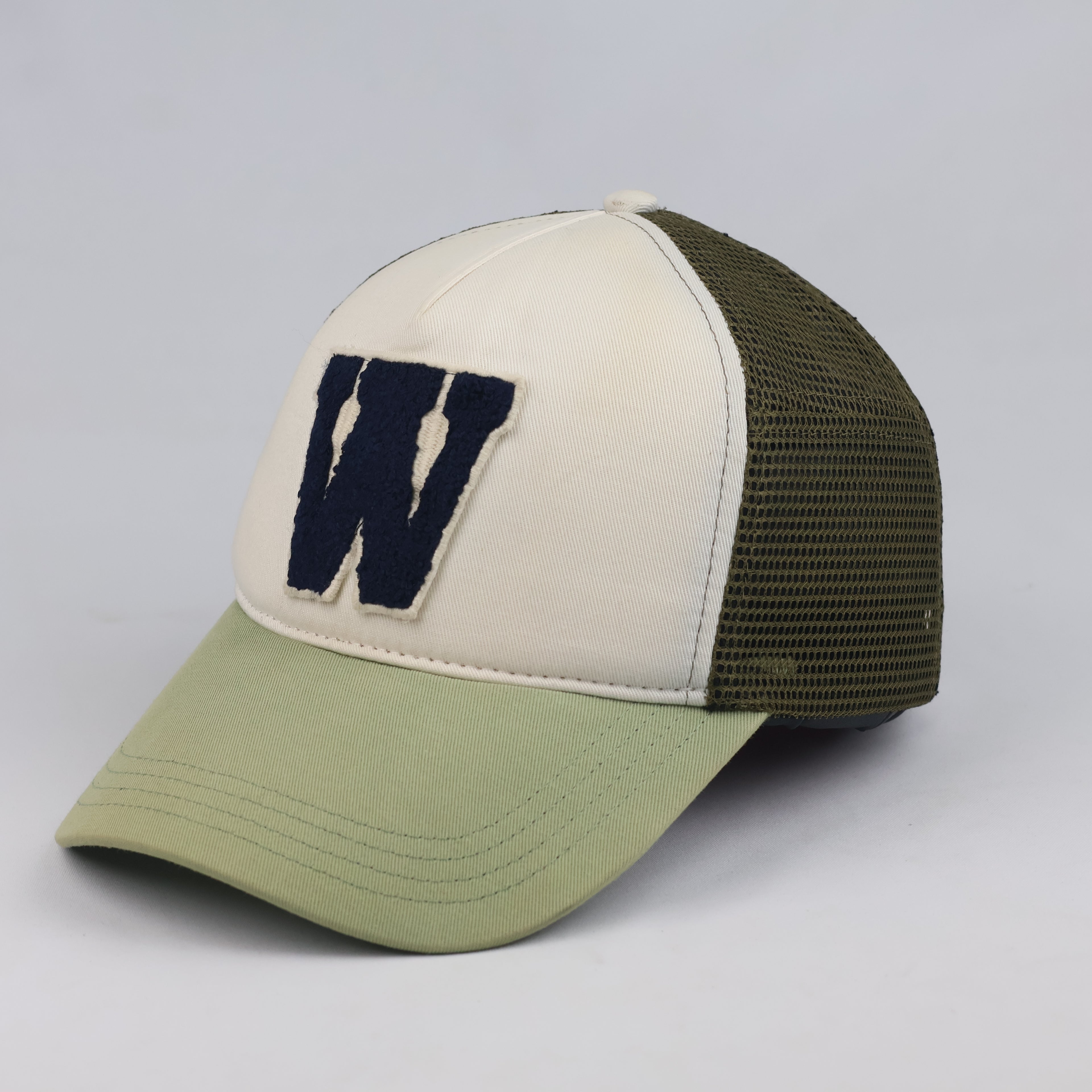 Zara Two-Tone "W" Chenille Patch Thrifted Trucker Cap (56-58 cm)
