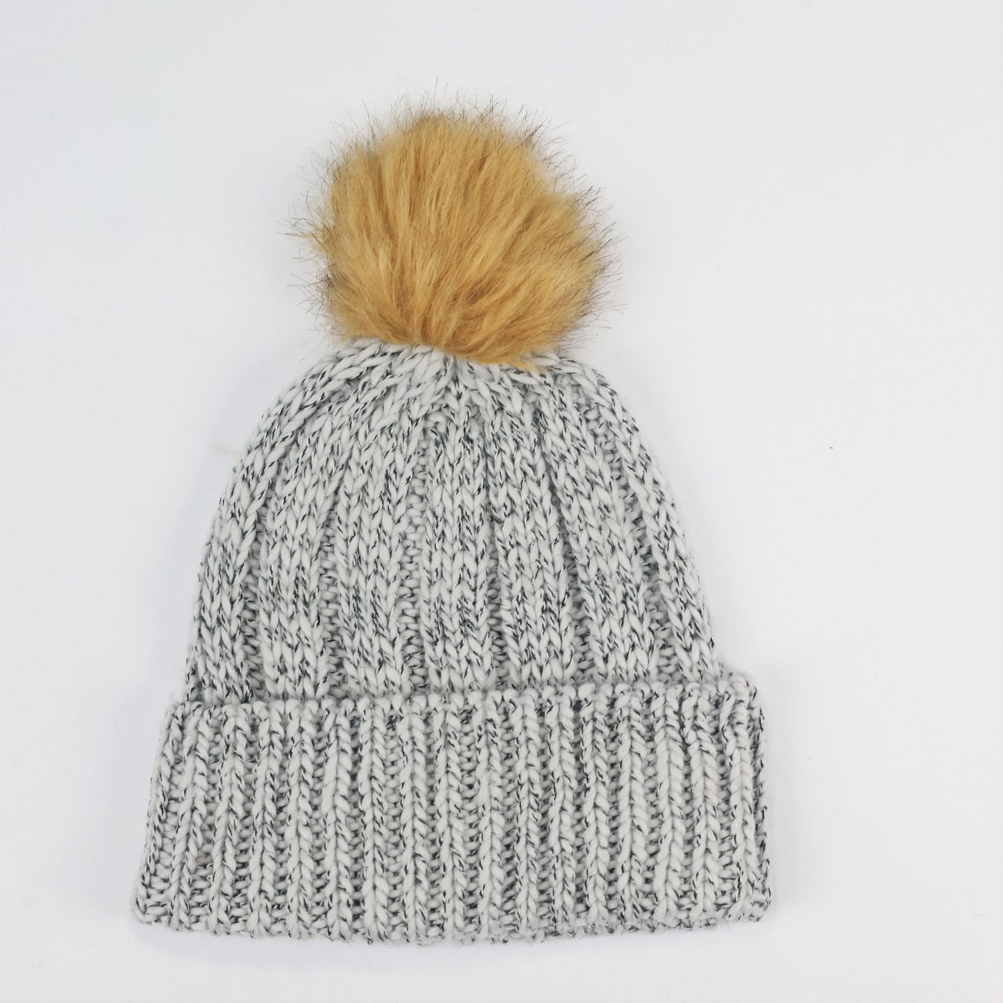 Women’s Speckled Grey Cable Knit Thrifted Beanie with Furry Pom - Excellent Pre-Loved Condition