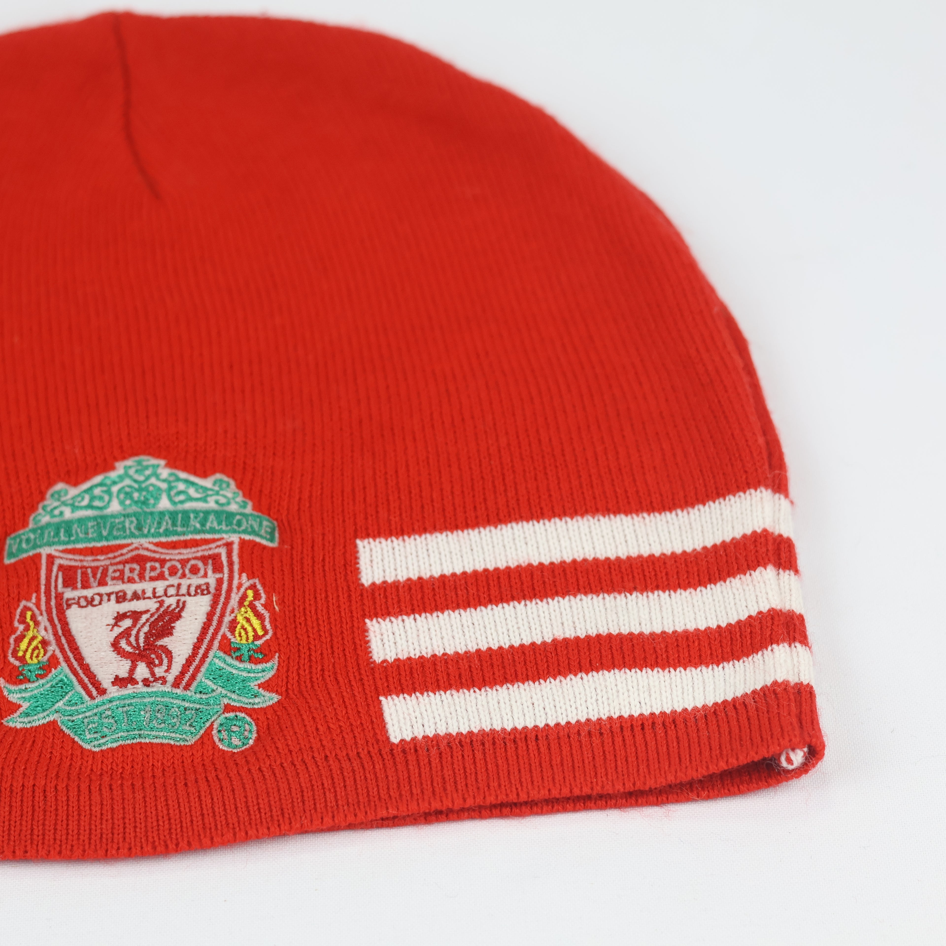 Adidas Vintage Liverpool Football Club Skull Toque Thrifted Beanie - OS – Rokit
