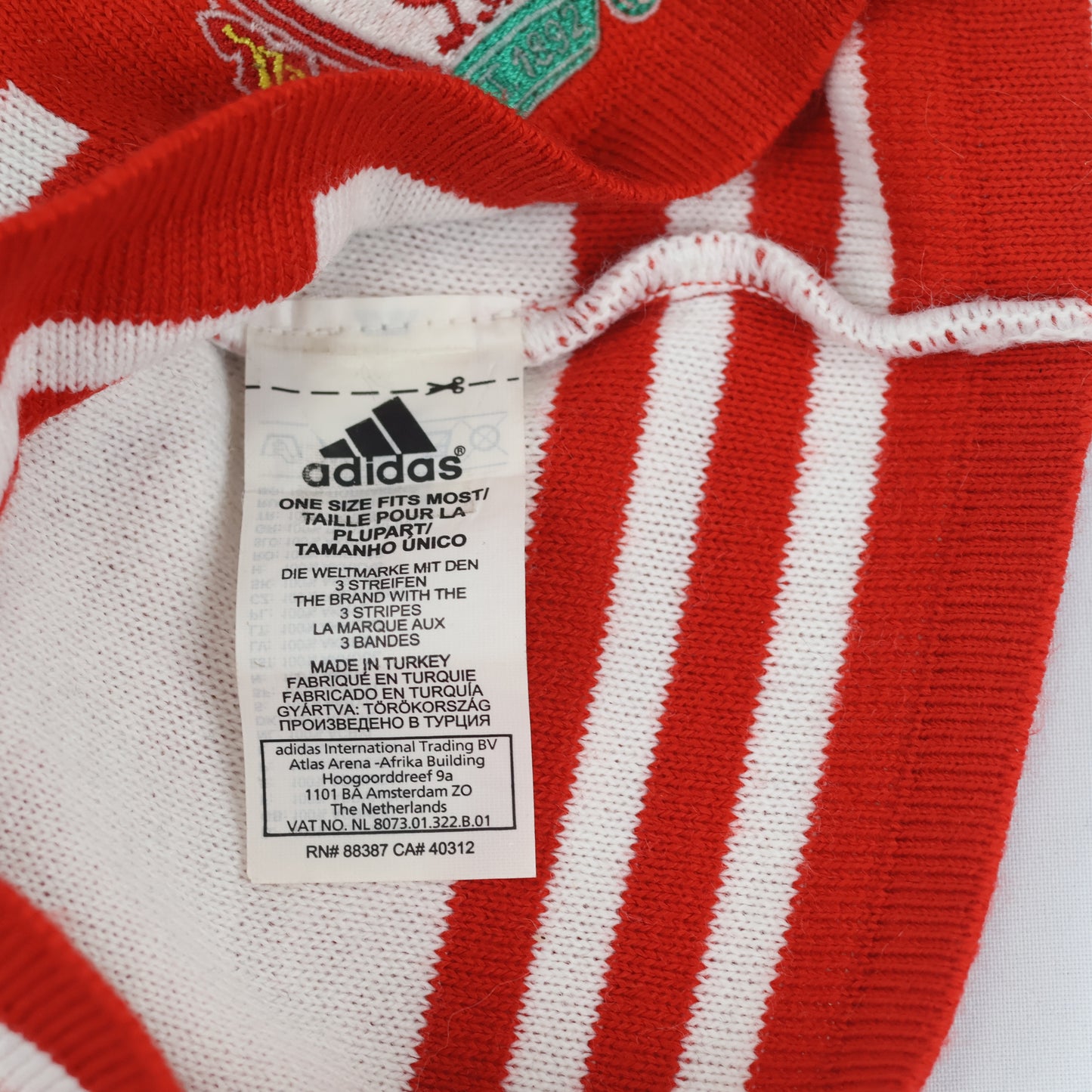 Adidas Vintage Liverpool Football Club Skull Toque Thrifted Beanie - OS – Rokit