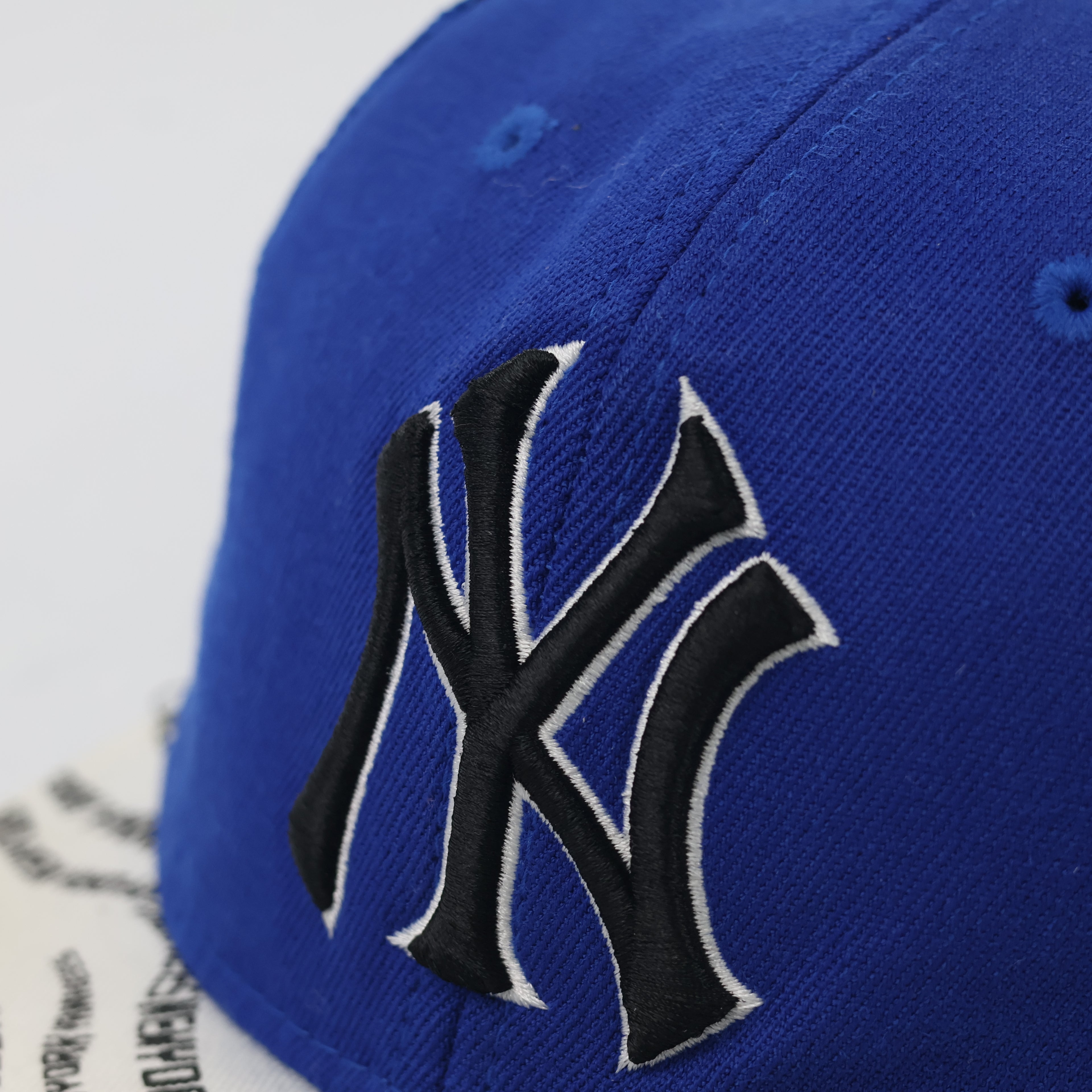 MLB New York Yankees Blue Trucker Thrifted Hat - Script Print Brim Snapback