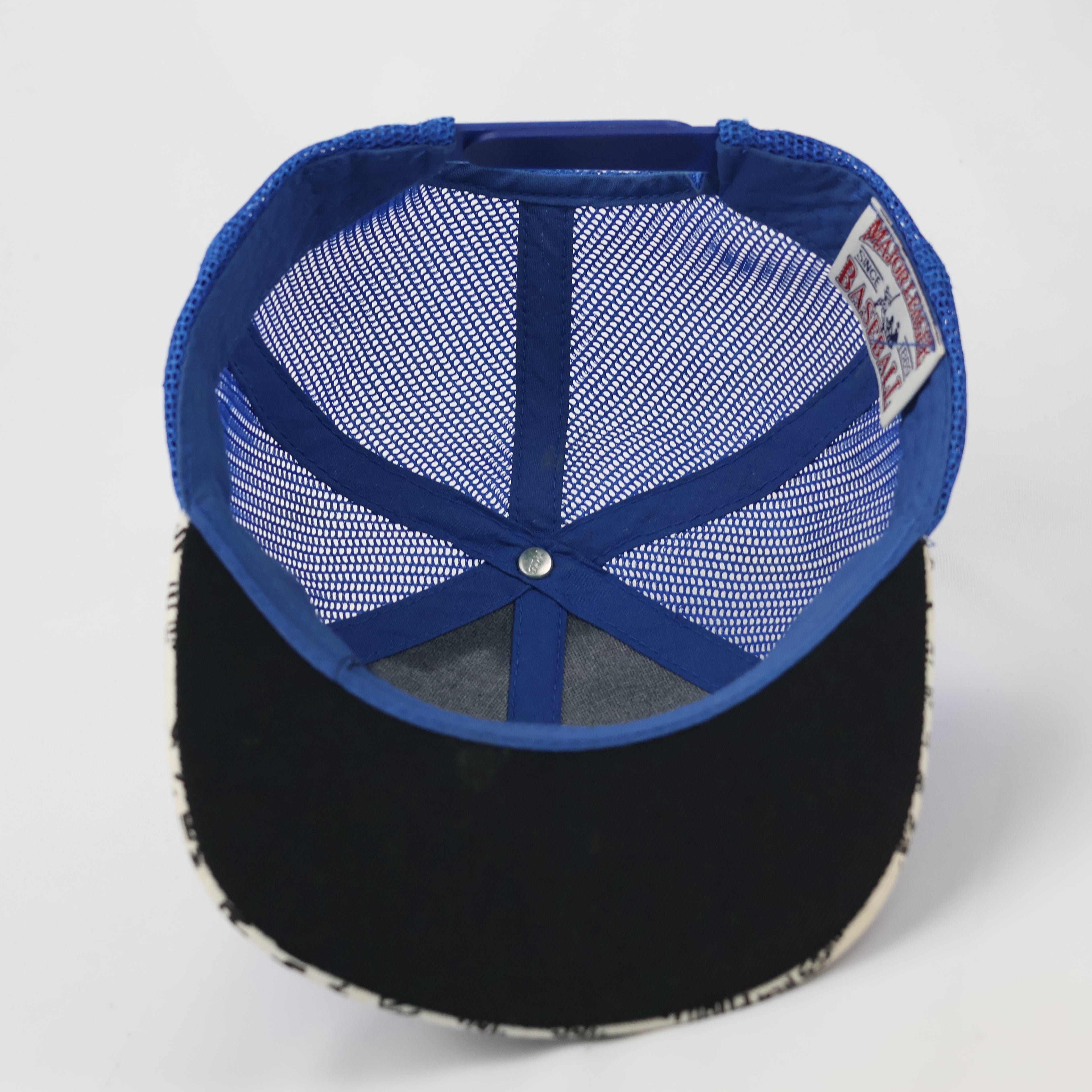 MLB New York Yankees Blue Trucker Thrifted Hat - Script Print Brim Snapback