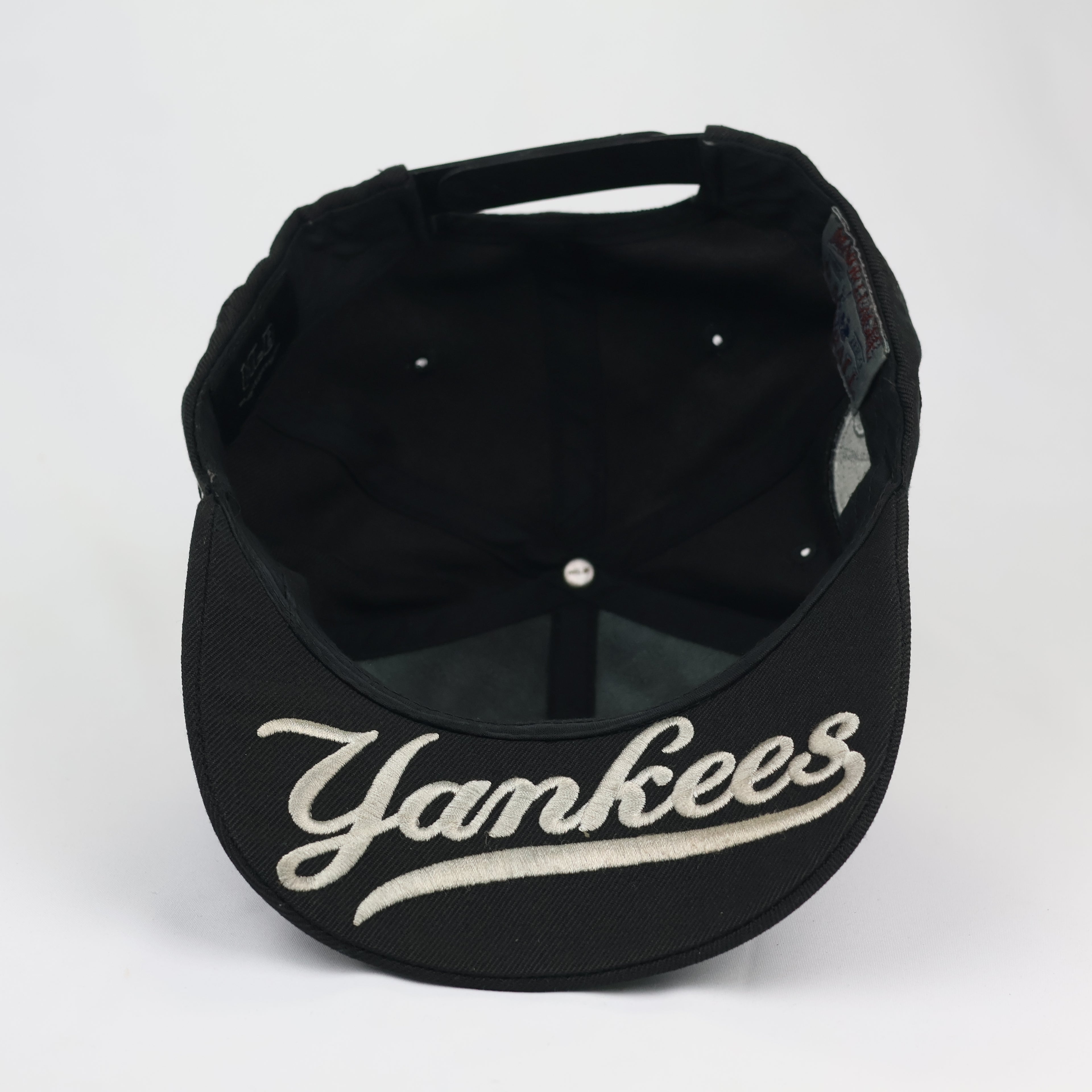 Premium Black Yankees Snapback Hat with Side Patch - Thrifted Series