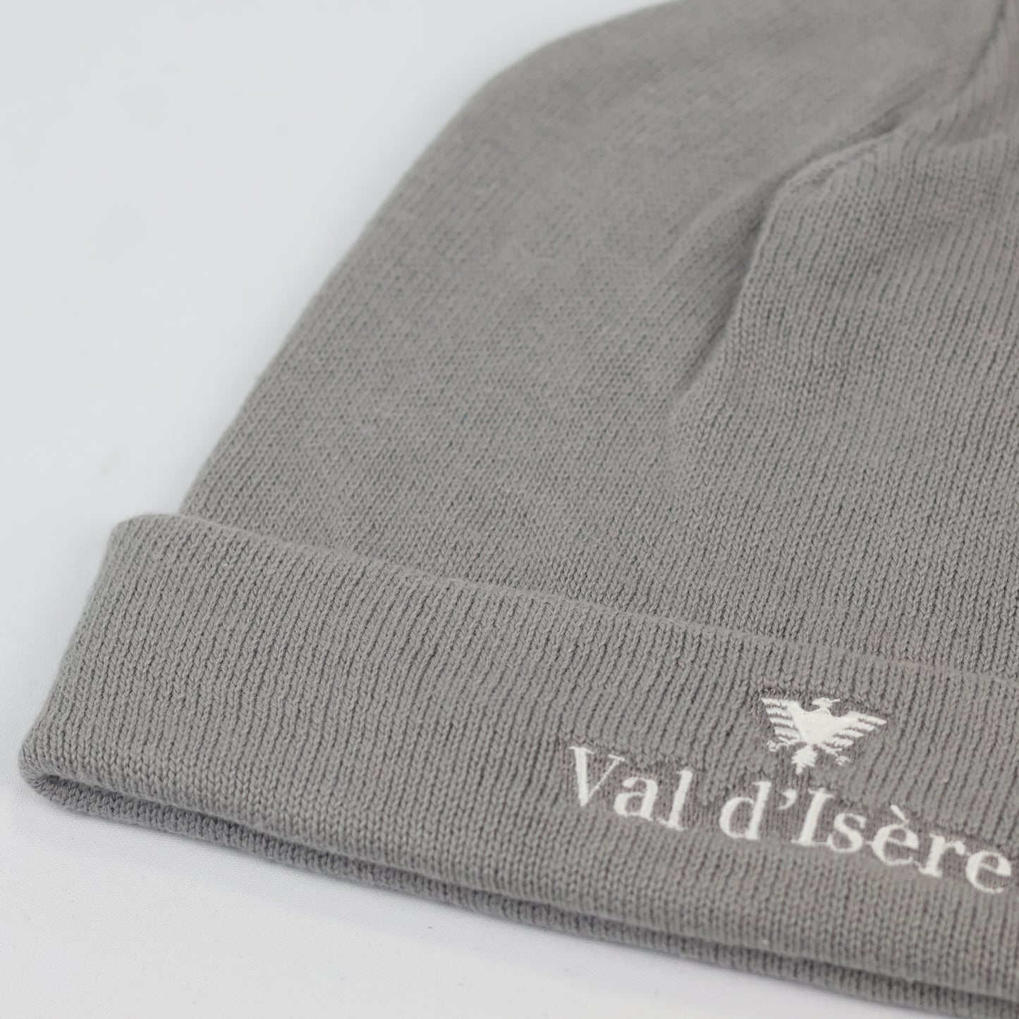Atlantis Val d'Isère Grey Knit Thrifted Beanie - Embroidered Ski Resort Winter Hat
