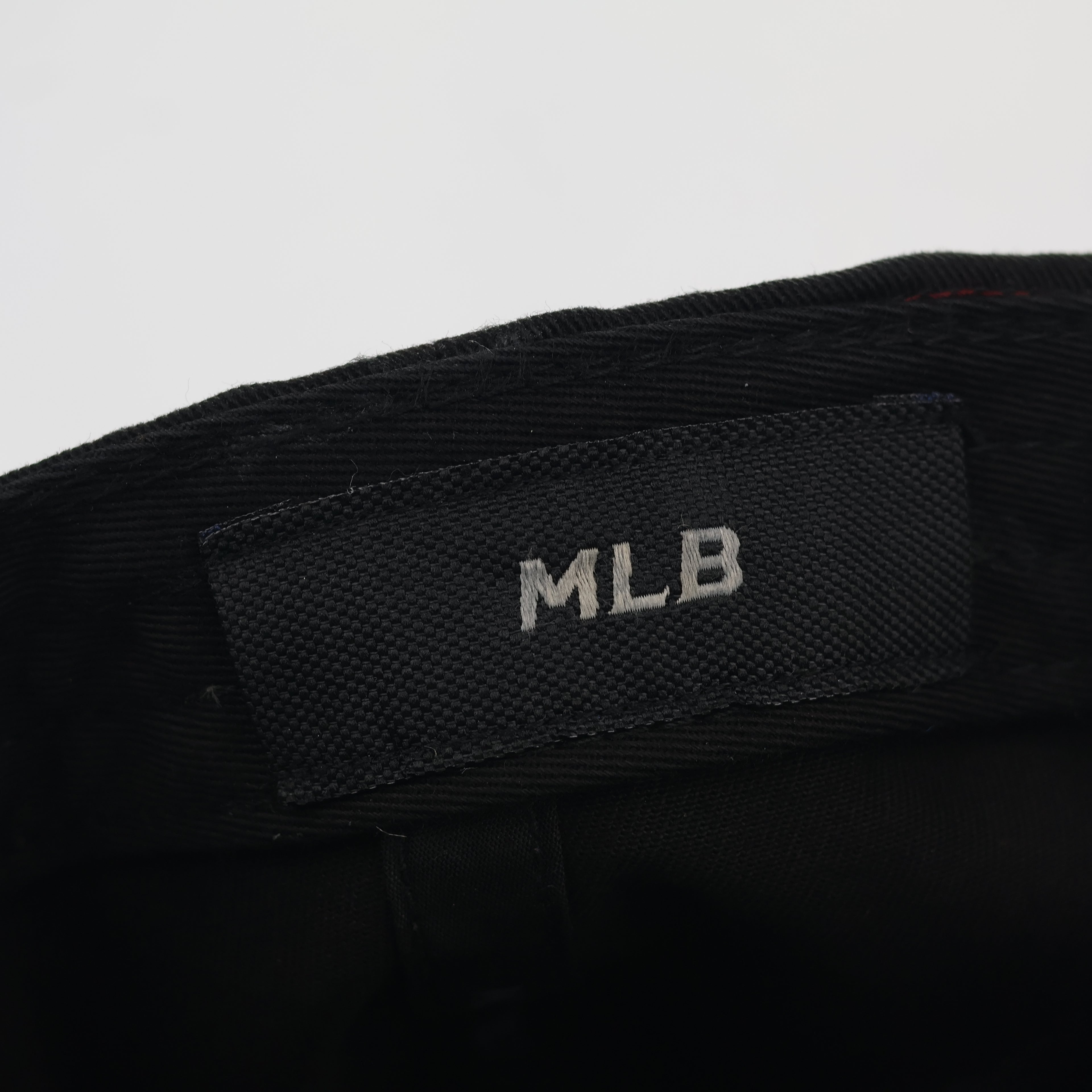 Official MLB New York Yankees Embroidered Baseball Thrifted Cap