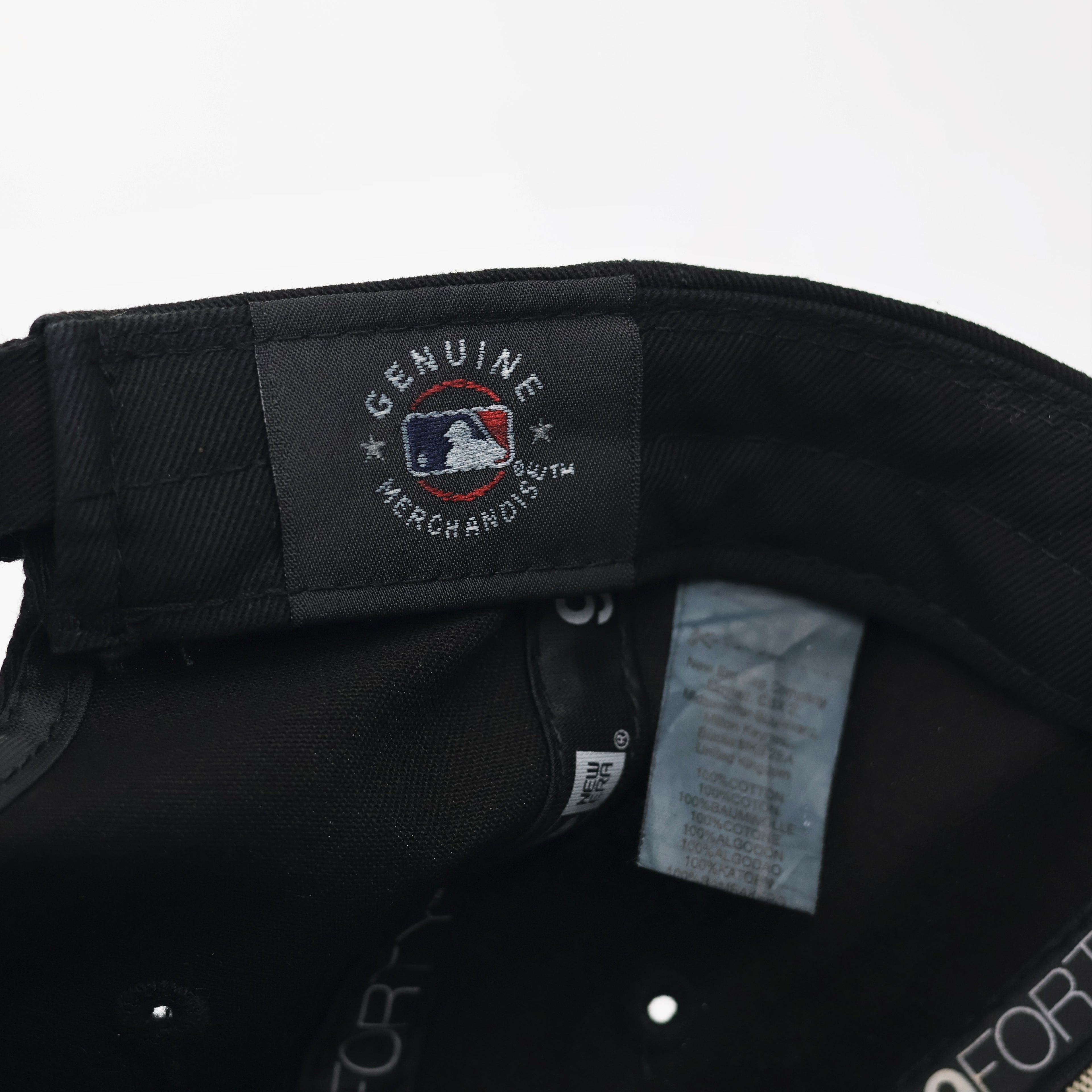 New Era 9FORTY New York Yankees Youth Thrifted Cap - Black & Gold