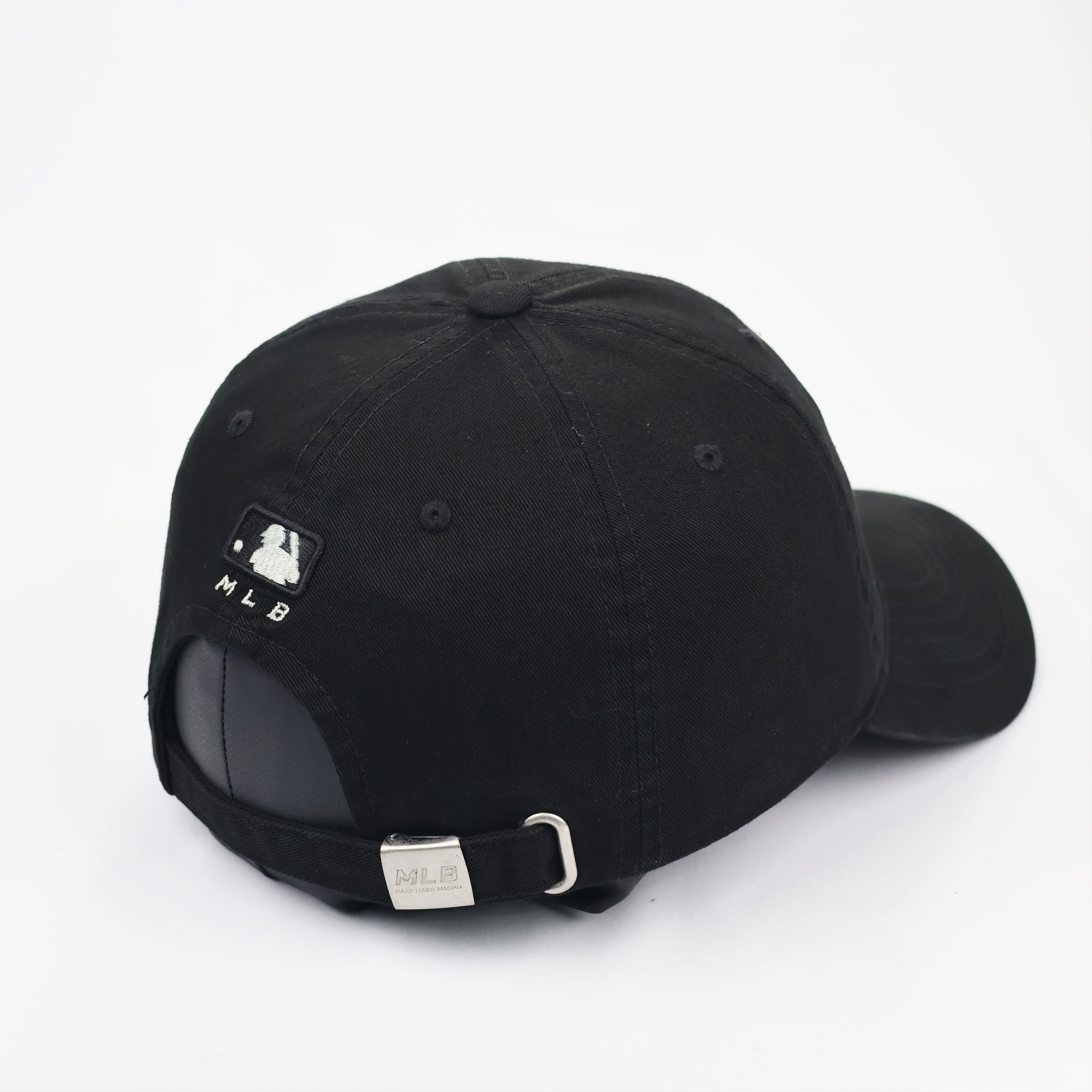 Authentic MLB Los Angeles Dodgers Baseball Thrifted Cap - Triple Black