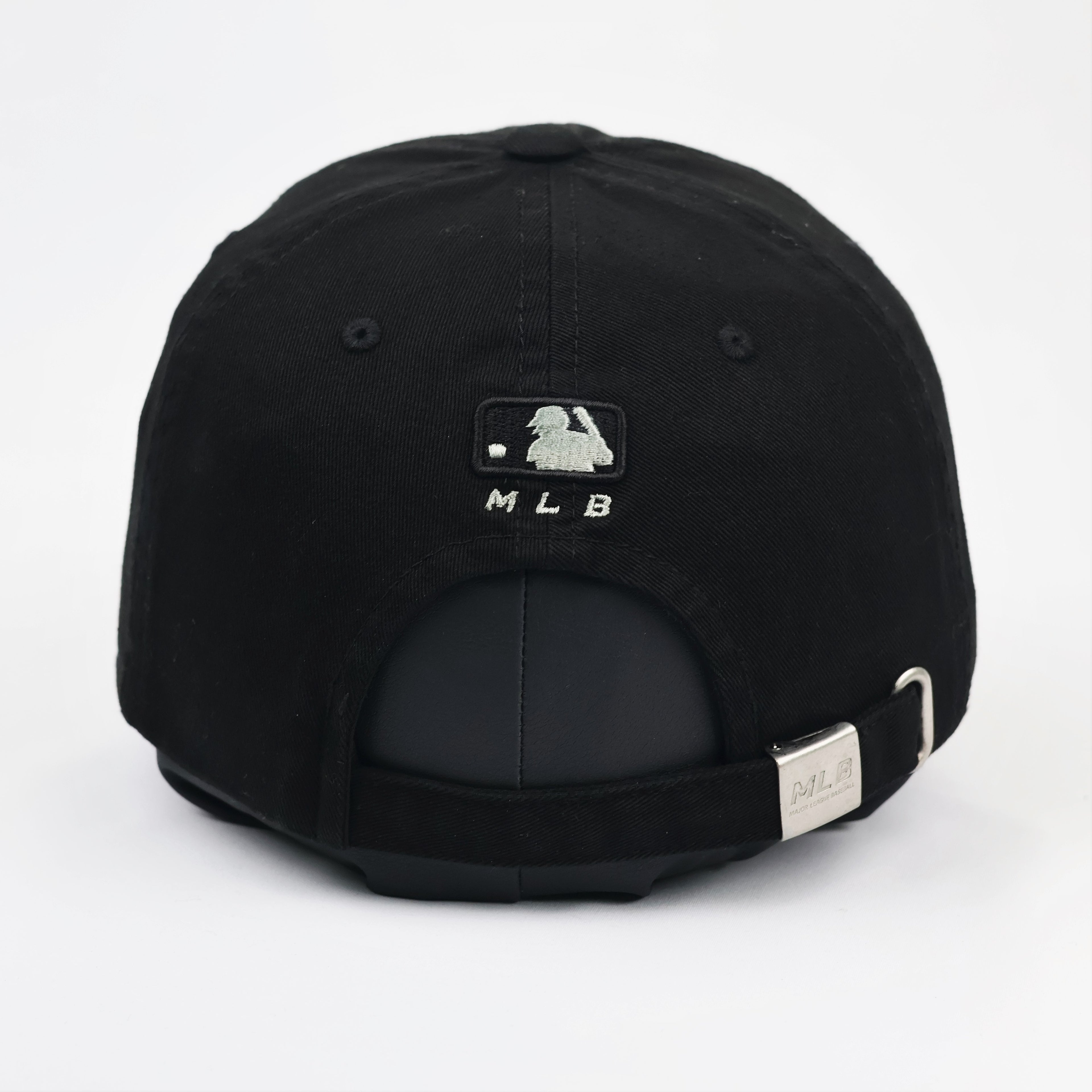 Authentic MLB Los Angeles Dodgers Baseball Thrifted Cap - Triple Black