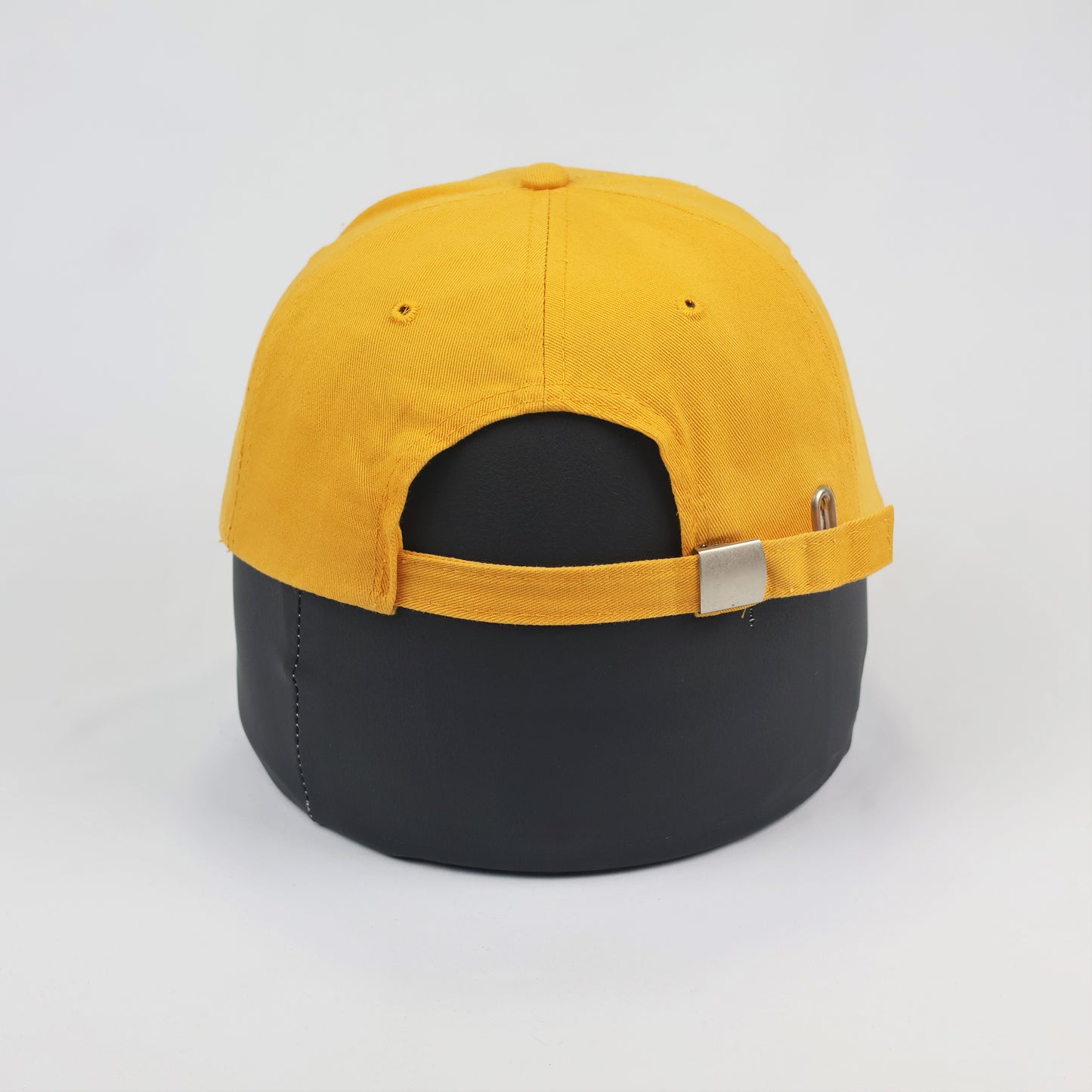 Adult Yellow Outdoor Safari Hat - Wide Brim Fishing Cap with Chin Strap