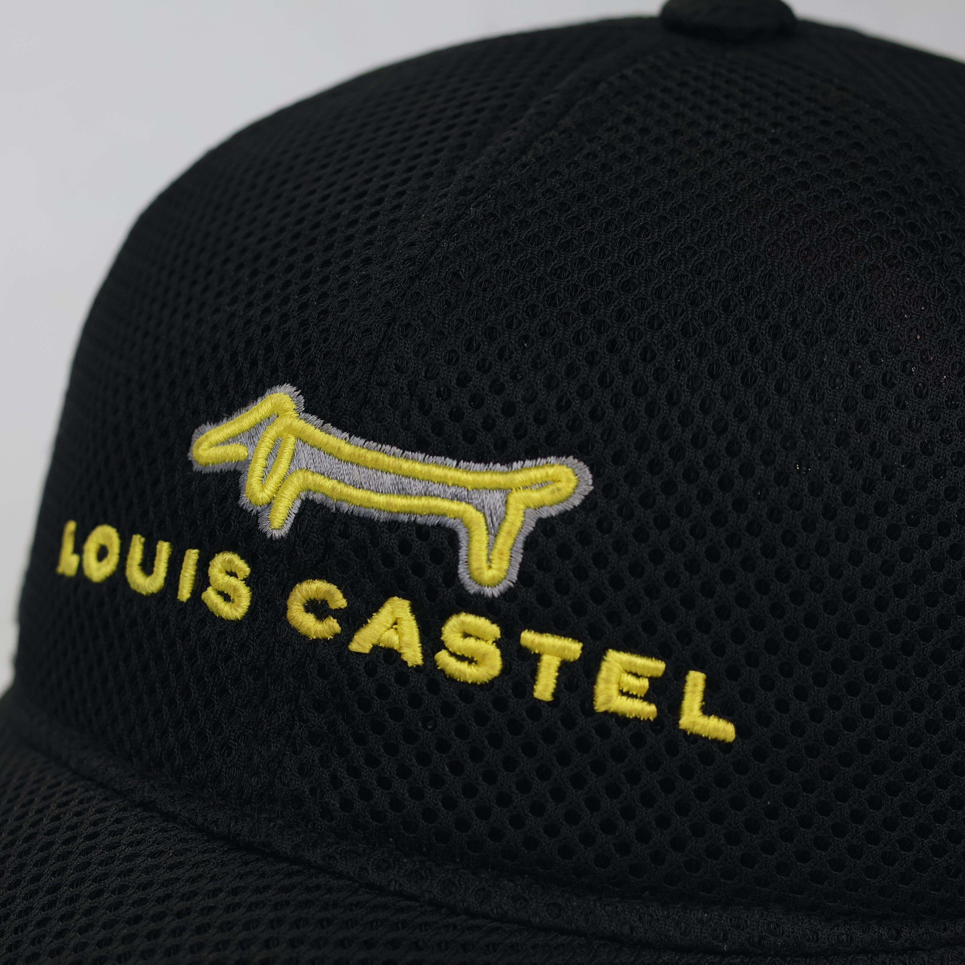 Louis Castel Paris Embroidered Mesh Baseball Thrifted Cap - Black
