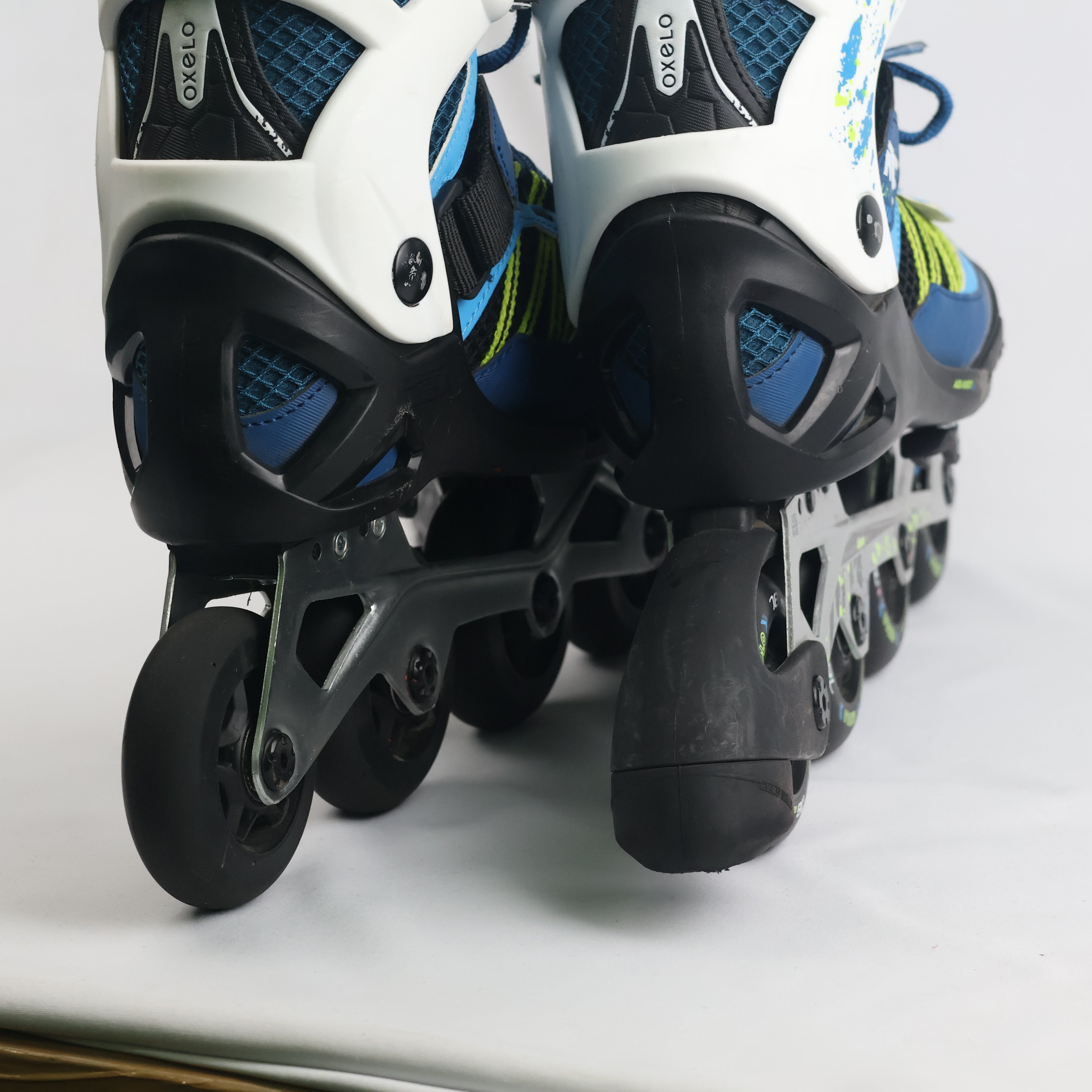 Pre-Owned Oxelo Fit5 Junior Adjustable Inline Skates with Aluminum Frame