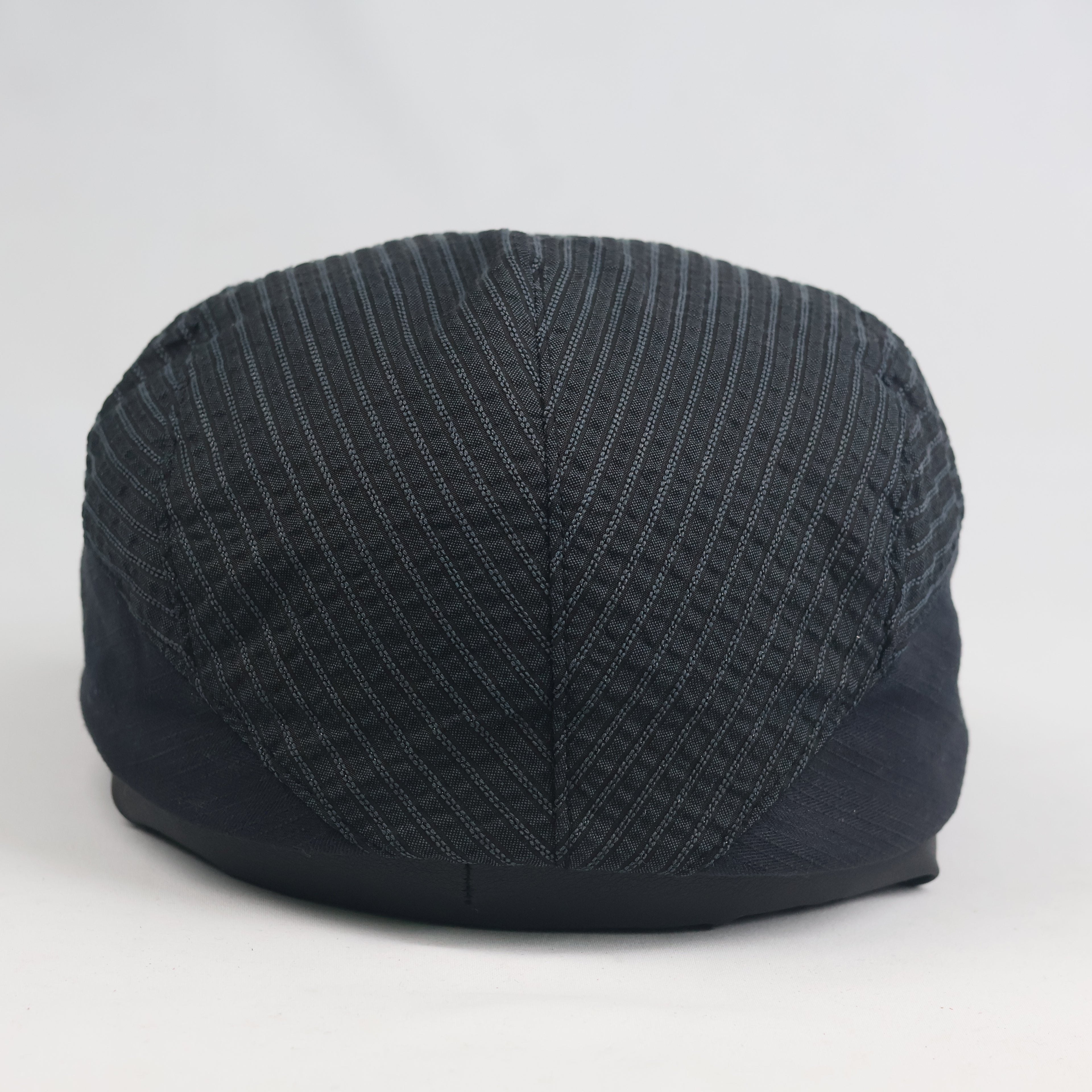 Thrifted Dark Grey Textured Stripe Flat Cap Ivy Driver Hat (59 cm)