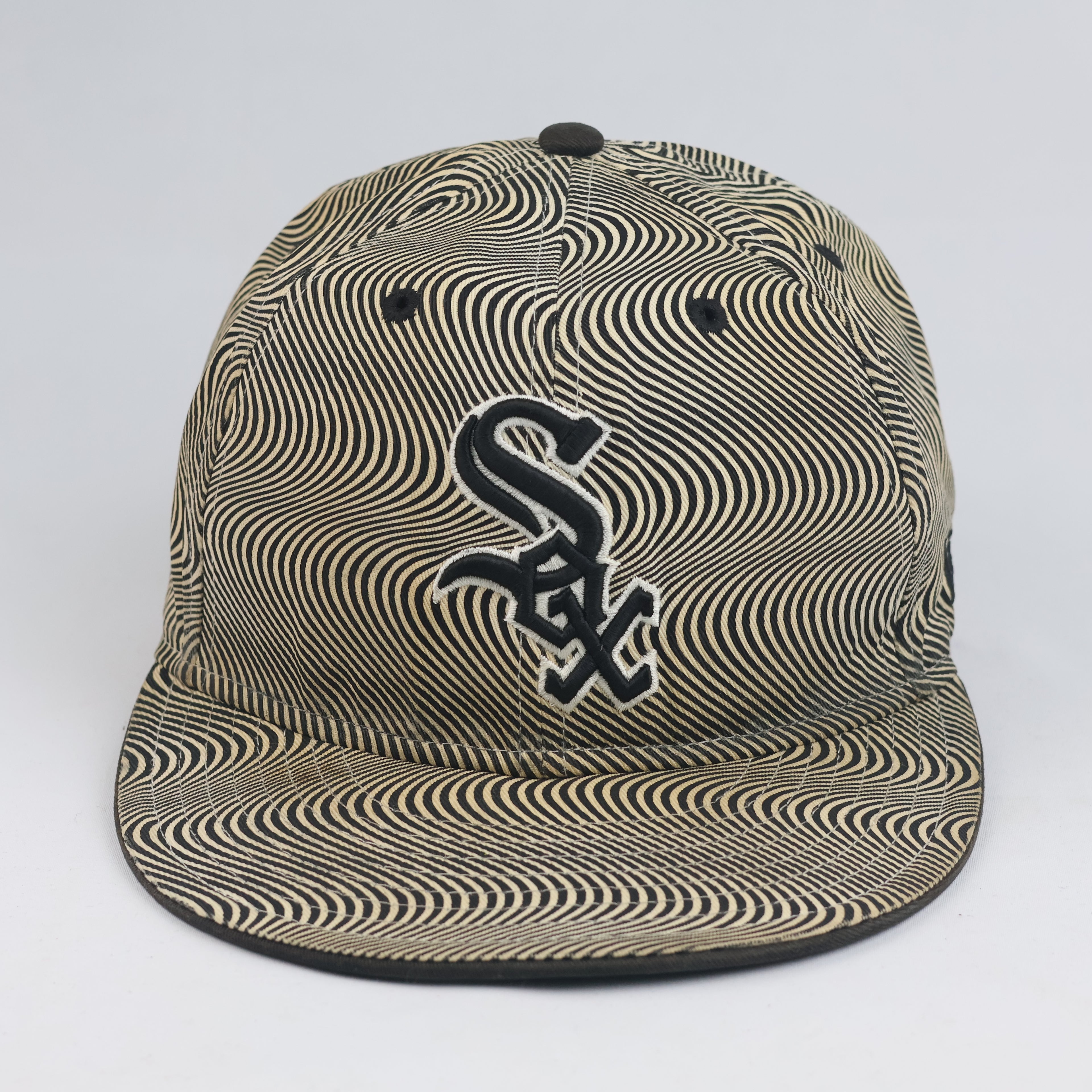 Thrifted Chicago White Sox New Era 59FIFTY Wavy Pattern Fitted Hat