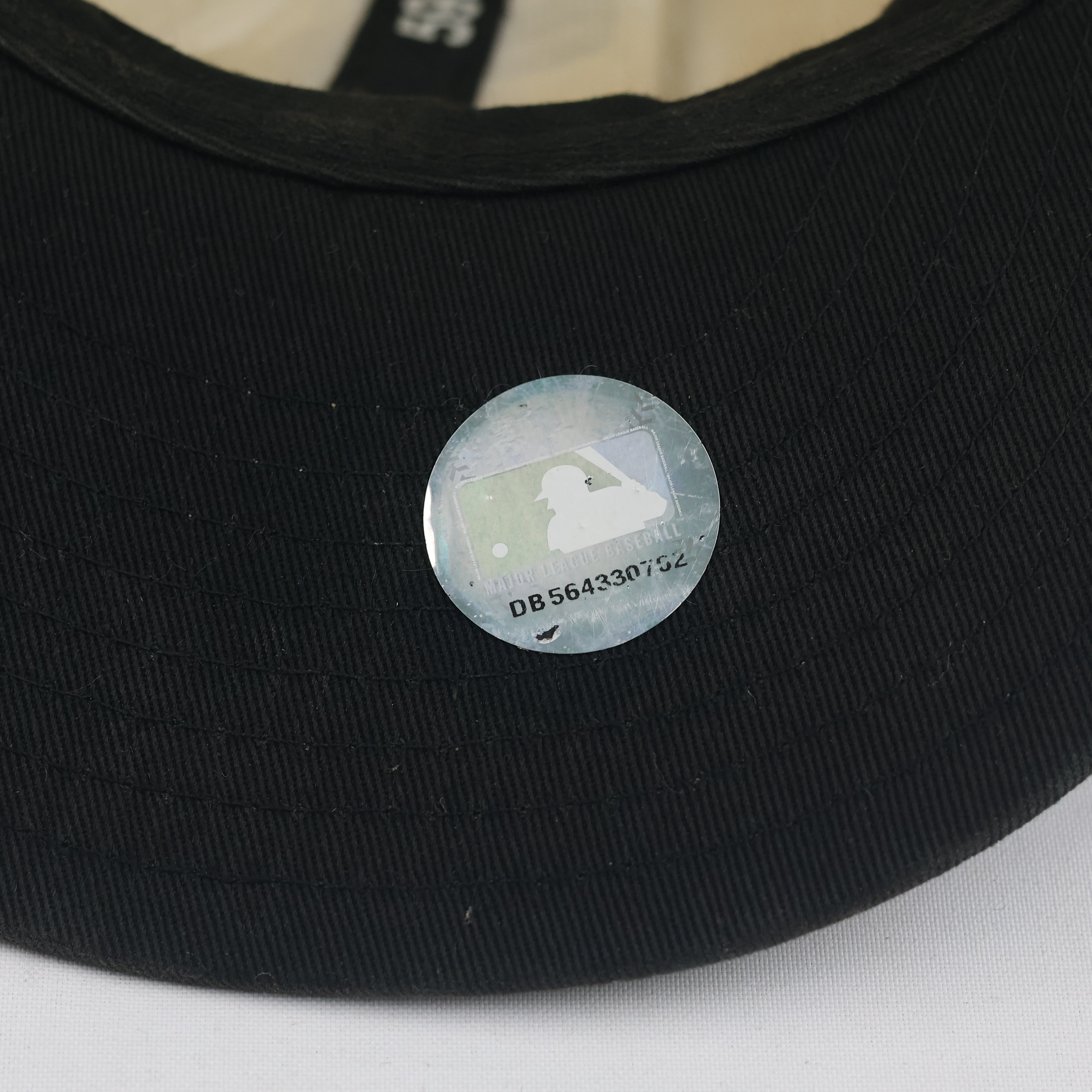 Thrifted Chicago White Sox New Era 59FIFTY Wavy Pattern Fitted Hat