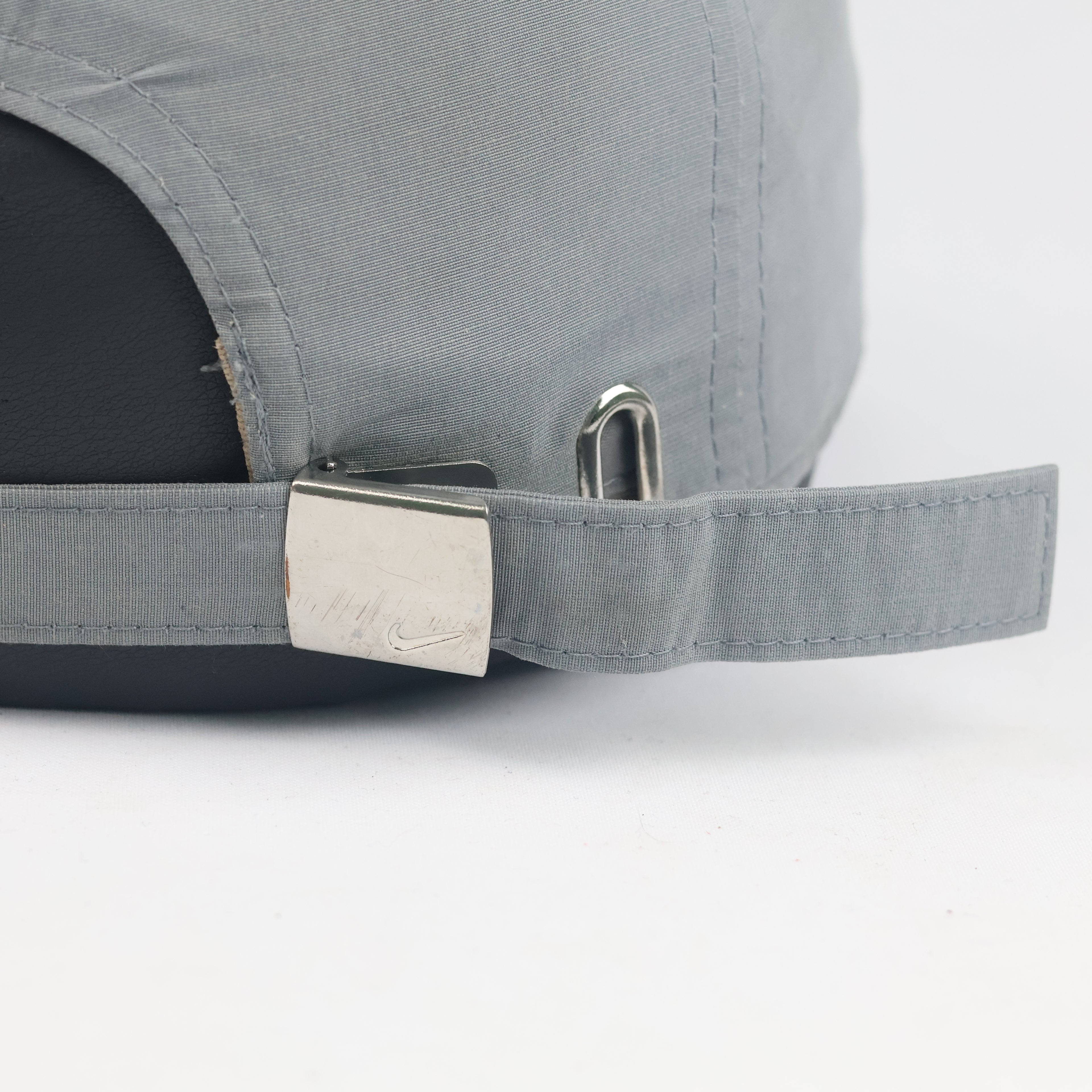 Thrifted Nike Metal Swoosh Logo Grey Baseball Cap (56-58 cm)