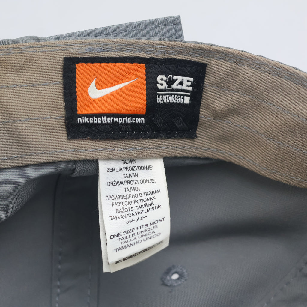 Thrifted Nike Metal Swoosh Logo Grey Baseball Cap (56-58 cm)