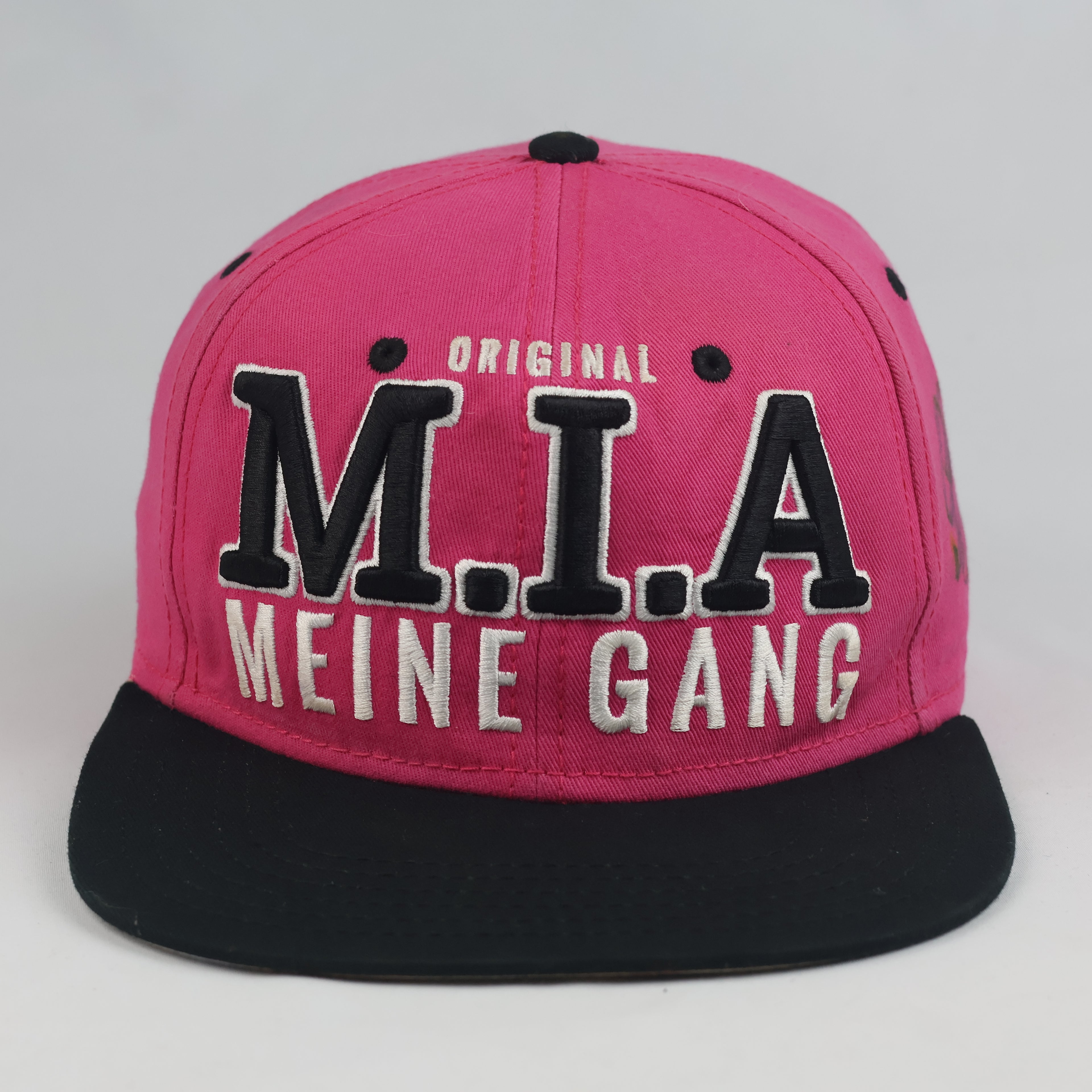 Thrifted Mia Julia Mallorcastyle Hot Pink & Black Graphic Snapback Hat