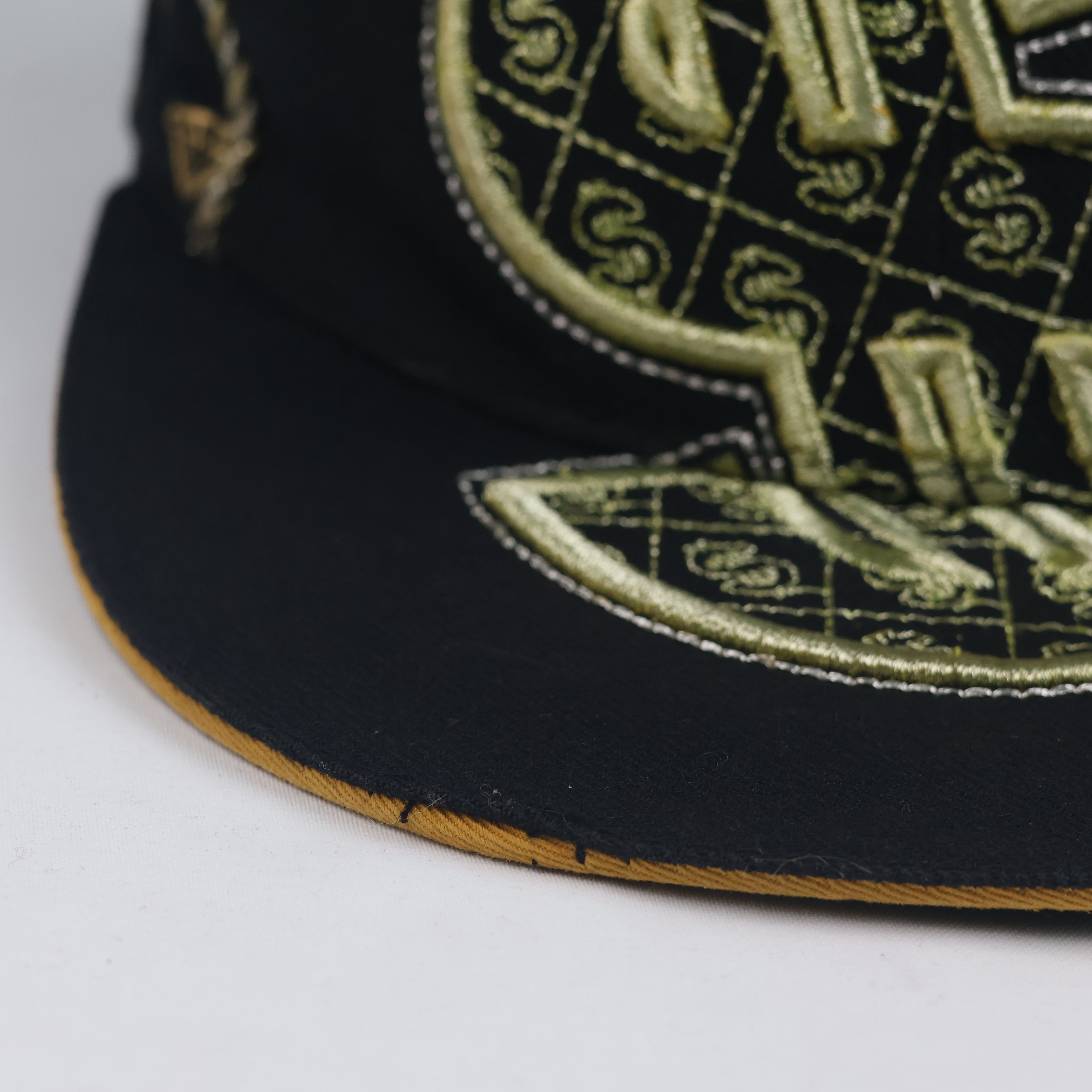 KBETHOS Dollar Sign & Diamond Fitted Cap - Black Metallic Gold Hip Hop Hat
