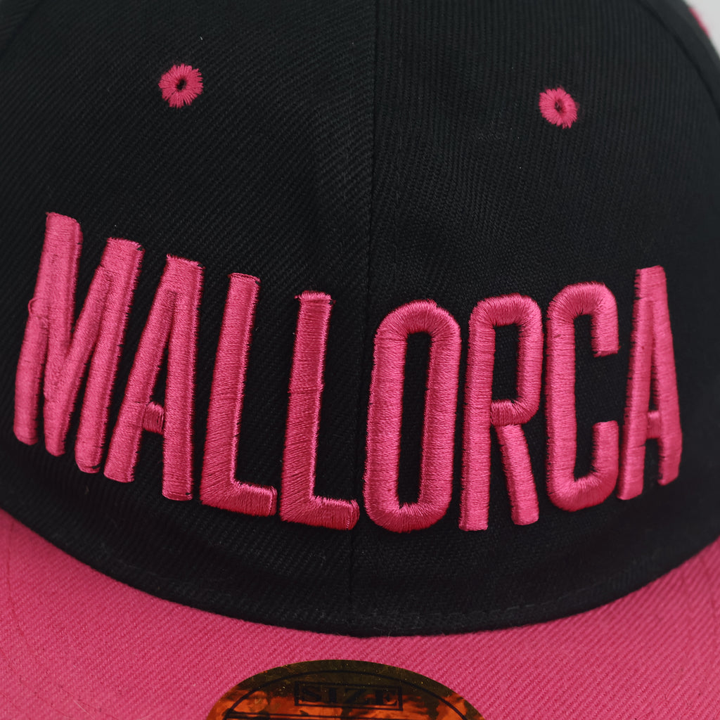 Mallorca Embroidered Flat Brim Snapback Cap - Black & Hot Pink Two-Tone Hat