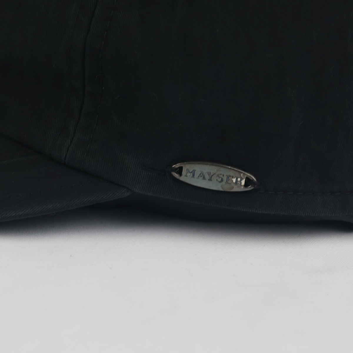 Thrifted Mayser Aquastop Black Water-Resistant Fitted Cap (Size 57) | 10608