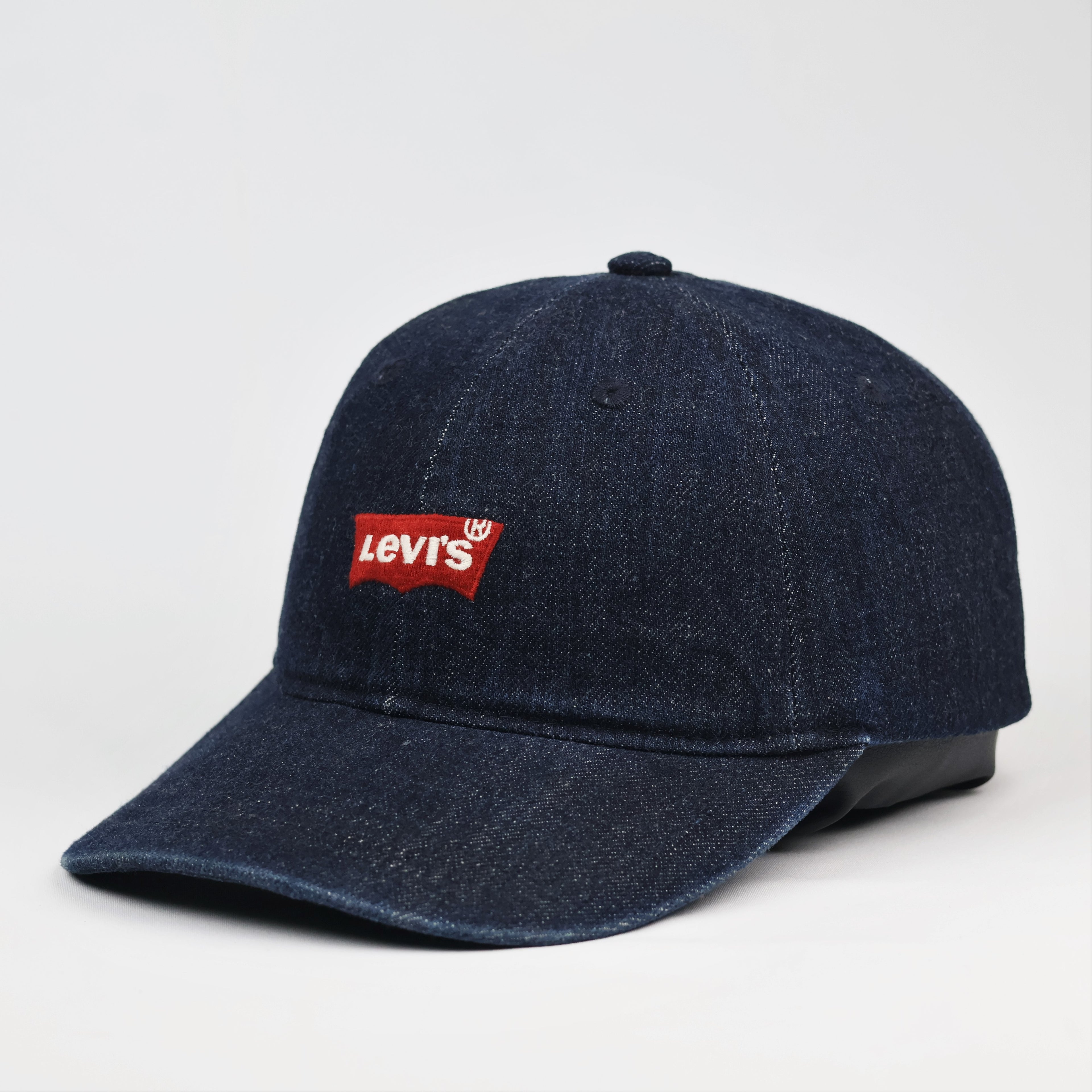 Vintage Levi’s Dark Wash Denim Baseball Thrifted Cap