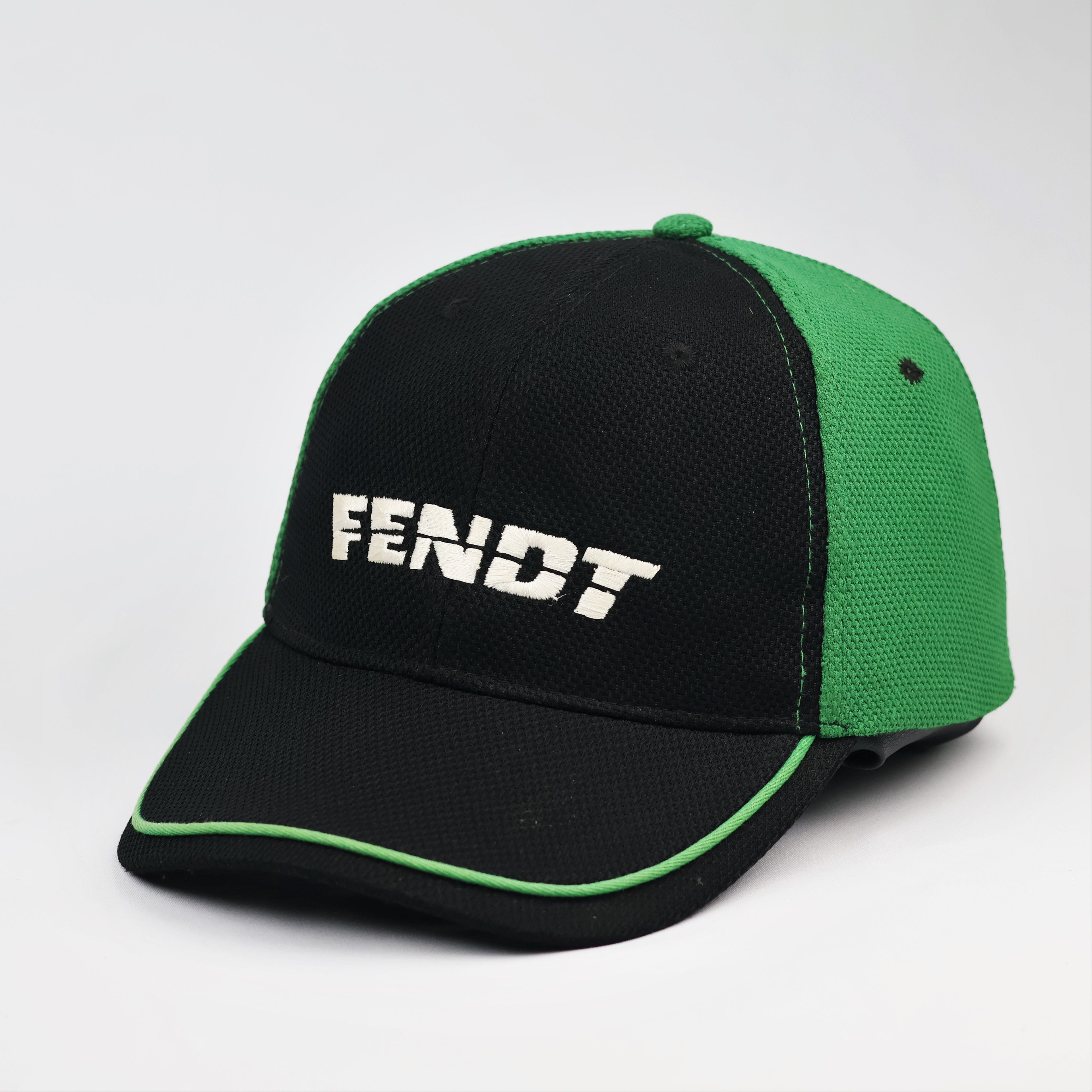 Vintage Fendt Agricultural Machinery Two-Tone Thrifted Cap