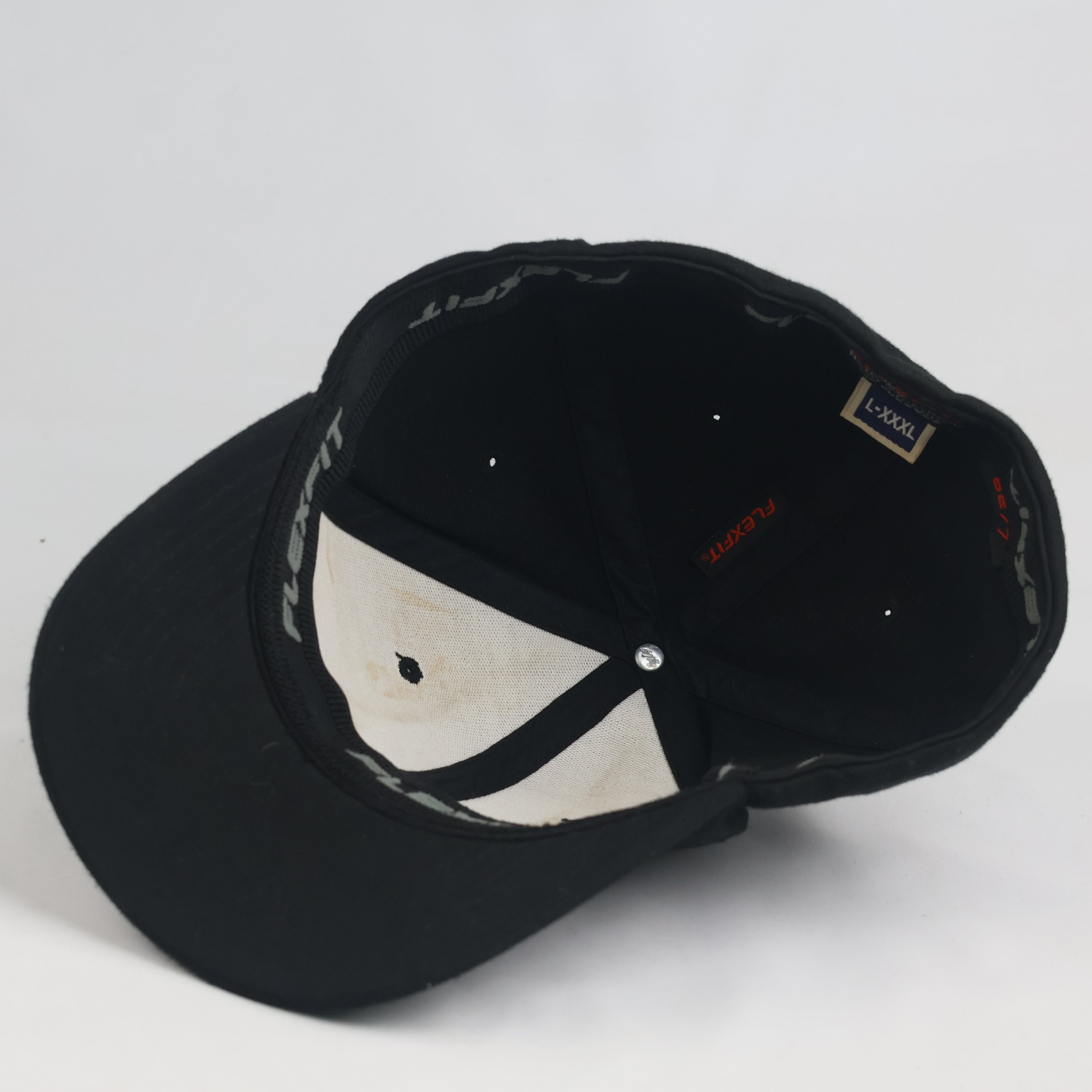 Vintage Flexfit Yupoong Plain Black Fitted Cap | Stretch Fit Big Size Hat