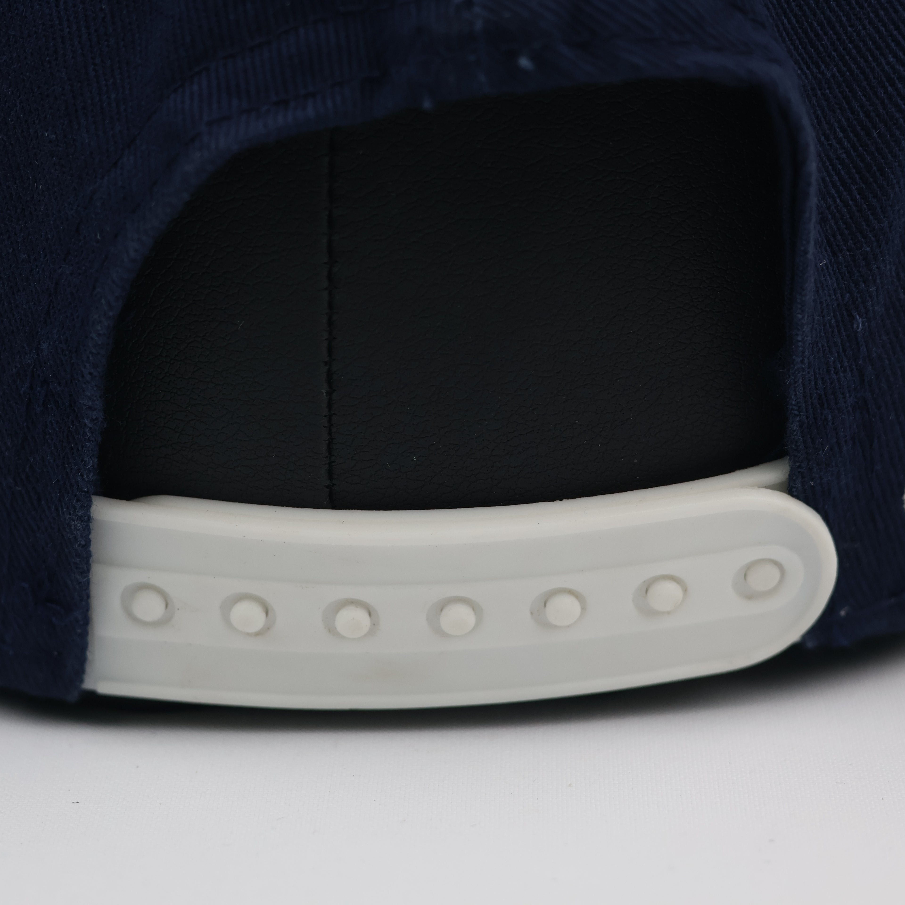 House of Mask by Studiobüro Navy Thrifted Snapback