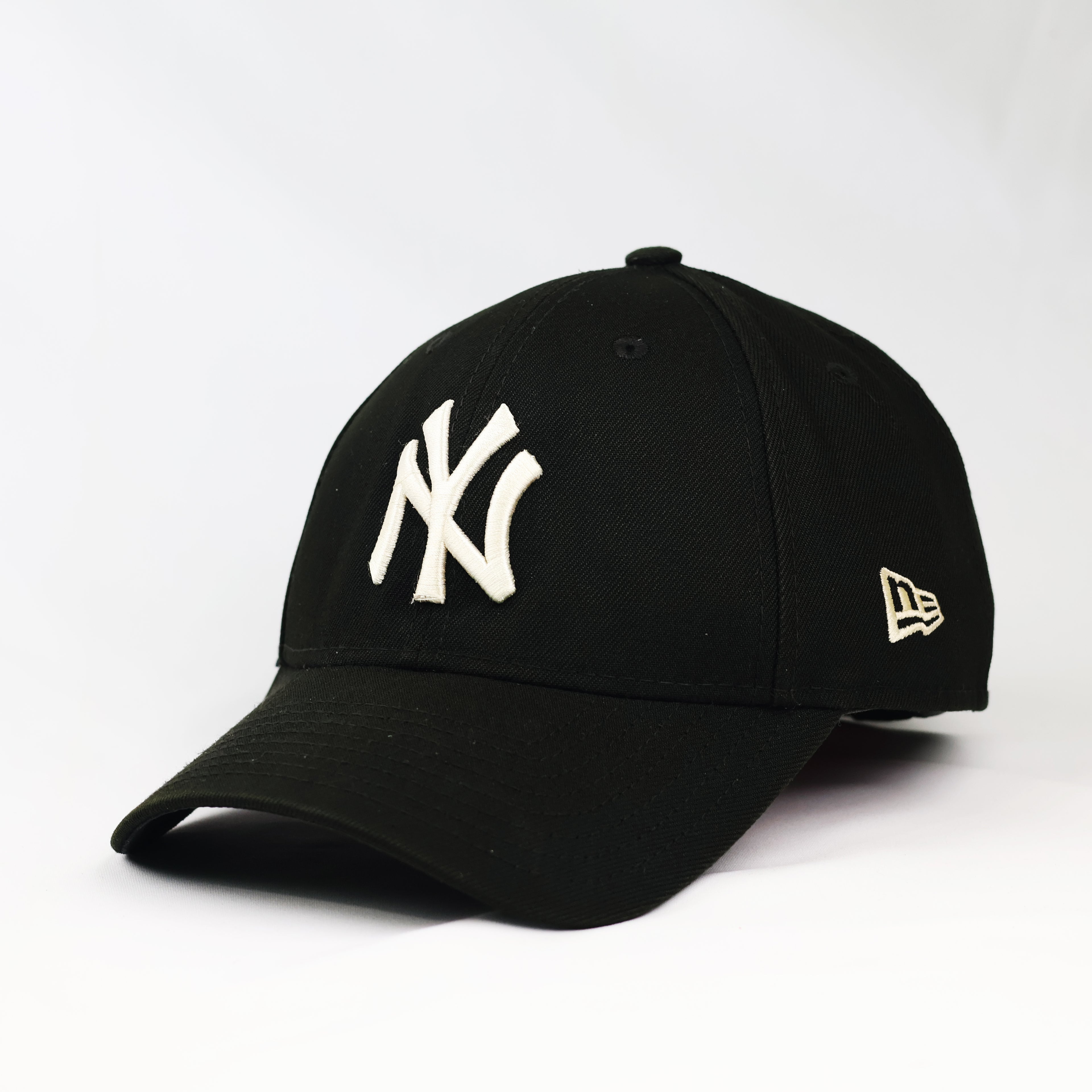 New York Yankees New Era 9FORTY Adjustable Thrifted Hat
