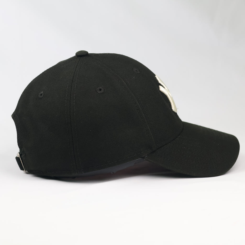 New York Yankees New Era 9FORTY Adjustable Thrifted Hat