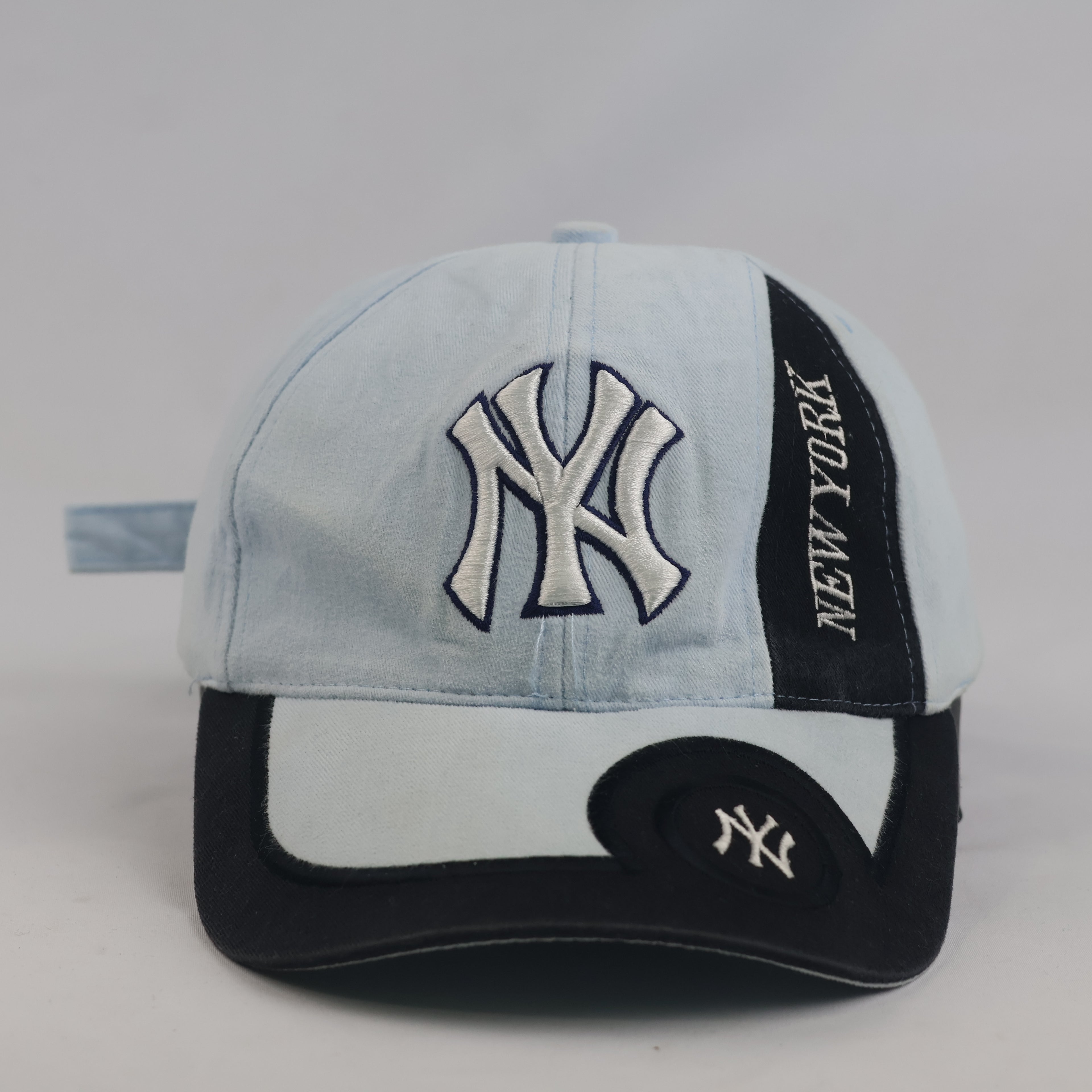 Sky Blue NY Yankees Embroidered Strapback Cap (Size 55-56 cm)