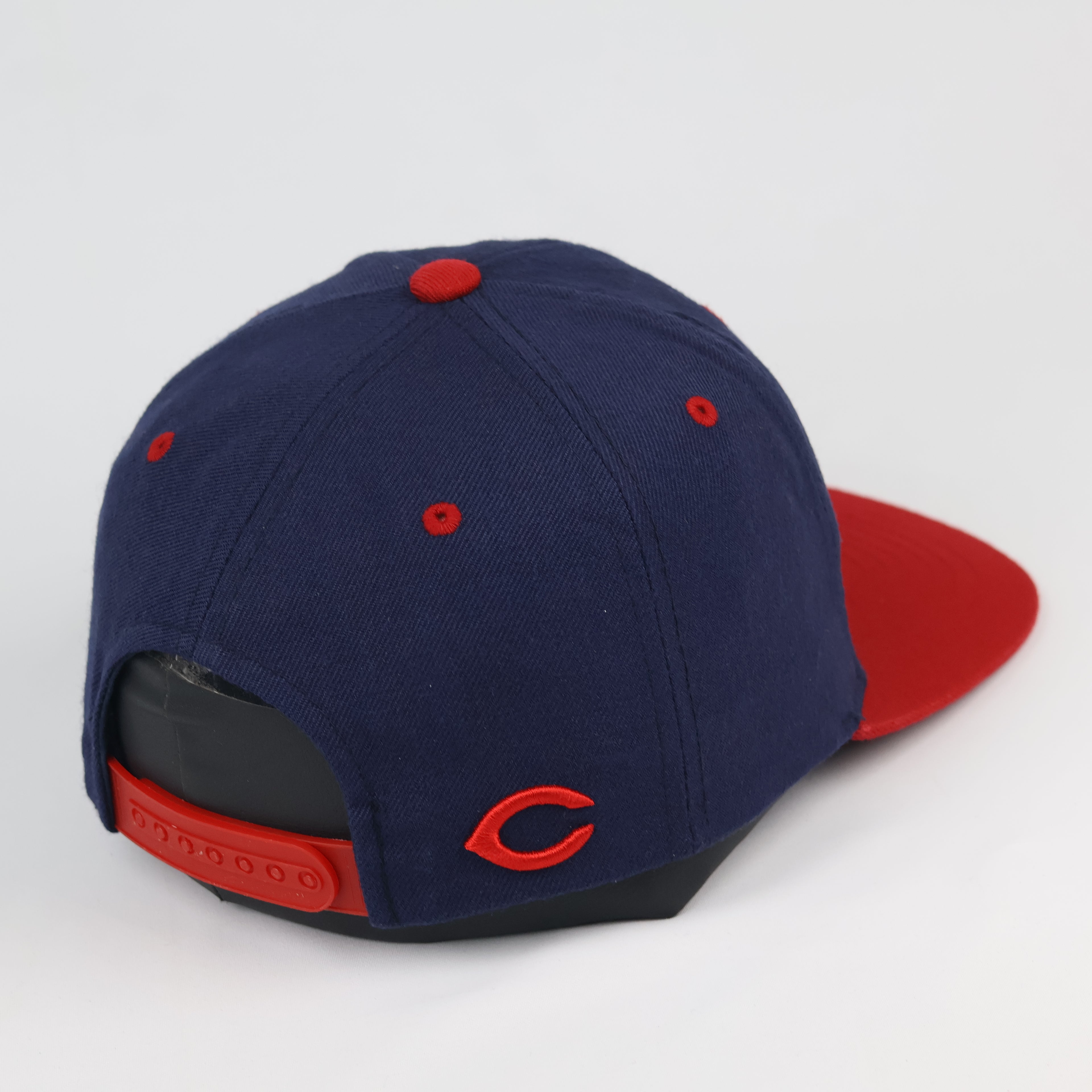 Vintage MLB Cincinnati Reds Snapback Thrifted Hat