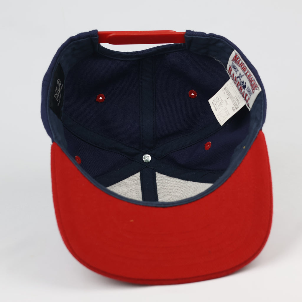 Vintage MLB Cincinnati Reds Snapback Thrifted Hat