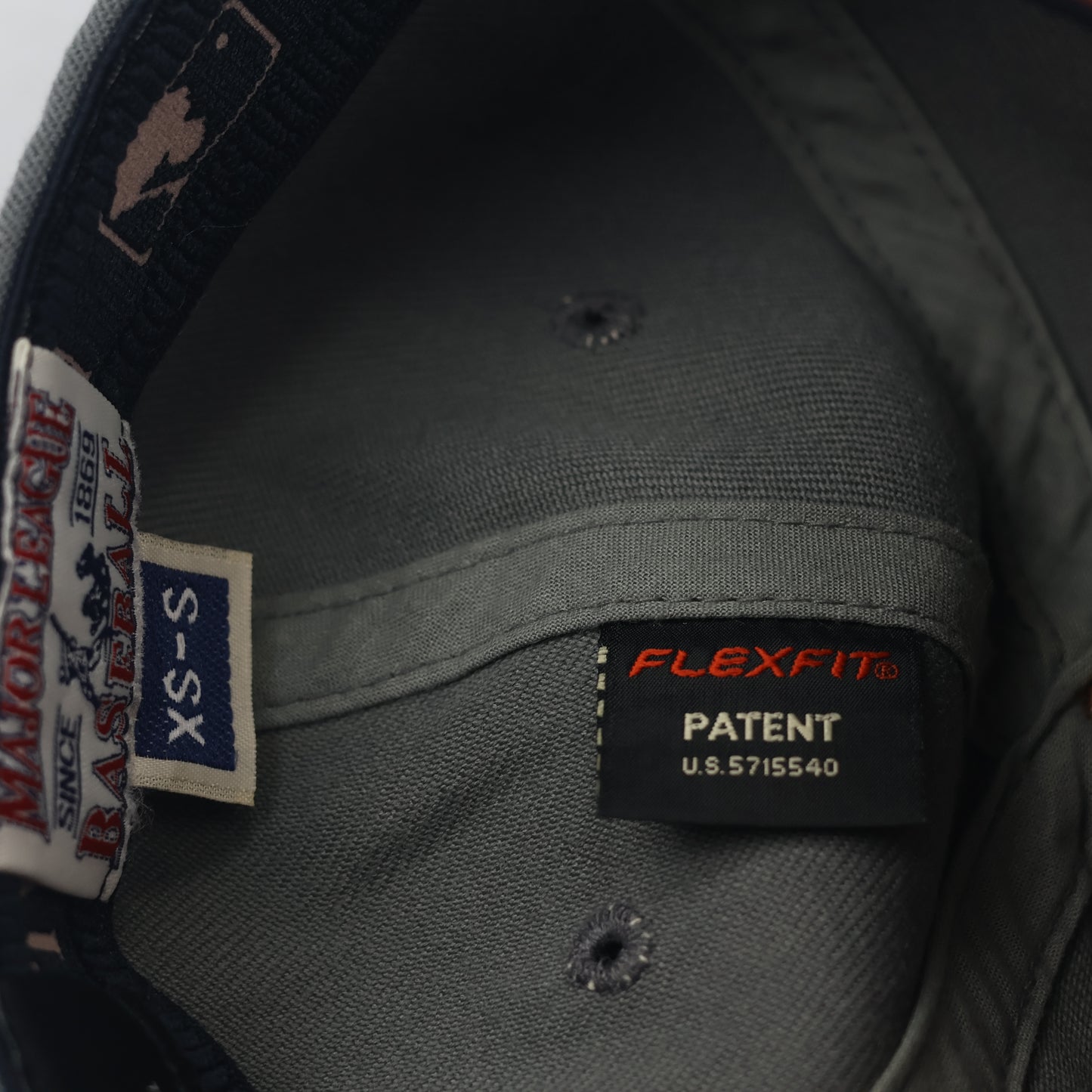 New York Yankees MLB Grey & Salmon Baseball Thrifted Cap - Embroidered NY Hat