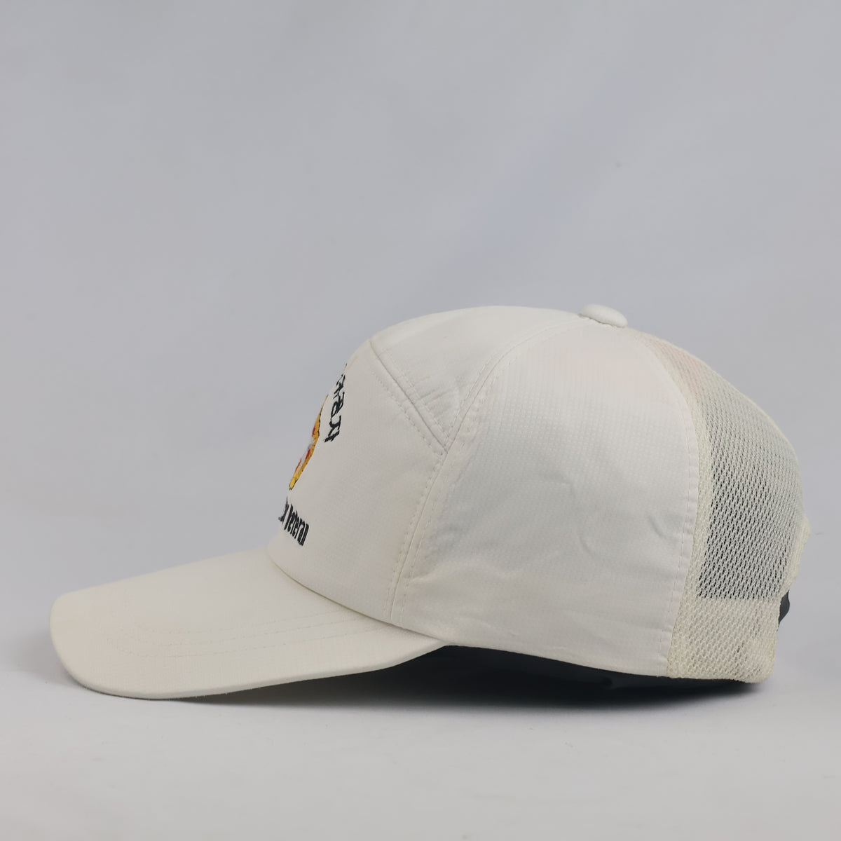 Thrifted Off-White Korean War Veteran Mesh Cap (56-58 cm) | 10029
