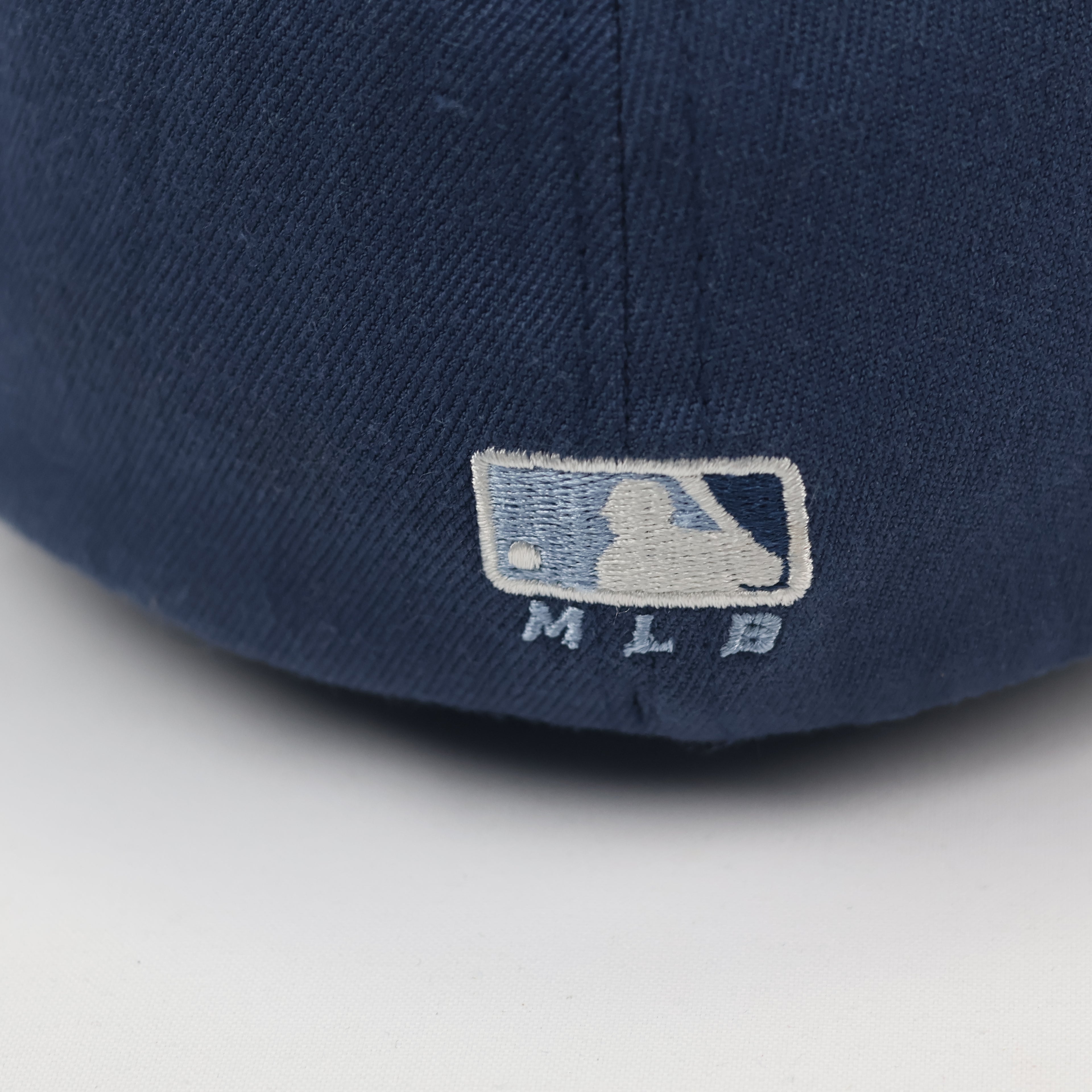 Major League Baseball Dodgers Blue & Grey Thrifted Hat - Size M-XL Stretch Fit
