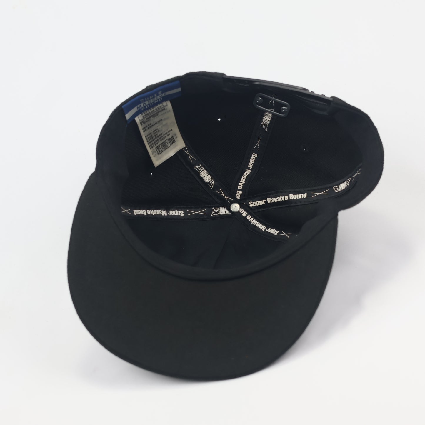 Super Massive Bound Black Snapback Thrifted Hat - Gold Metallic "B" Logo Cap (56-59cm)