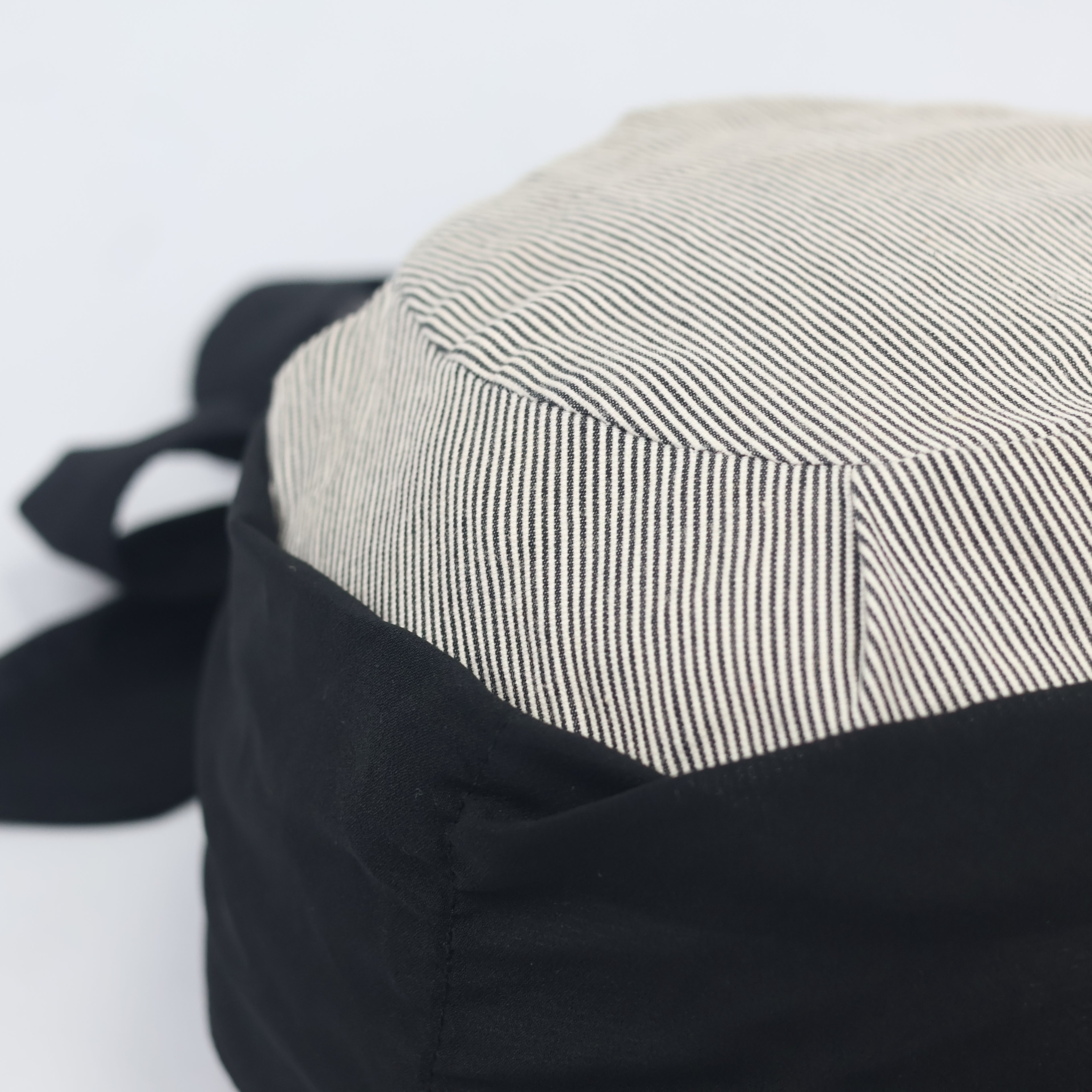 Authentic ELLE Golf Embroidered Sport Thrifted Cap - Grey Plaid Pattern Hat