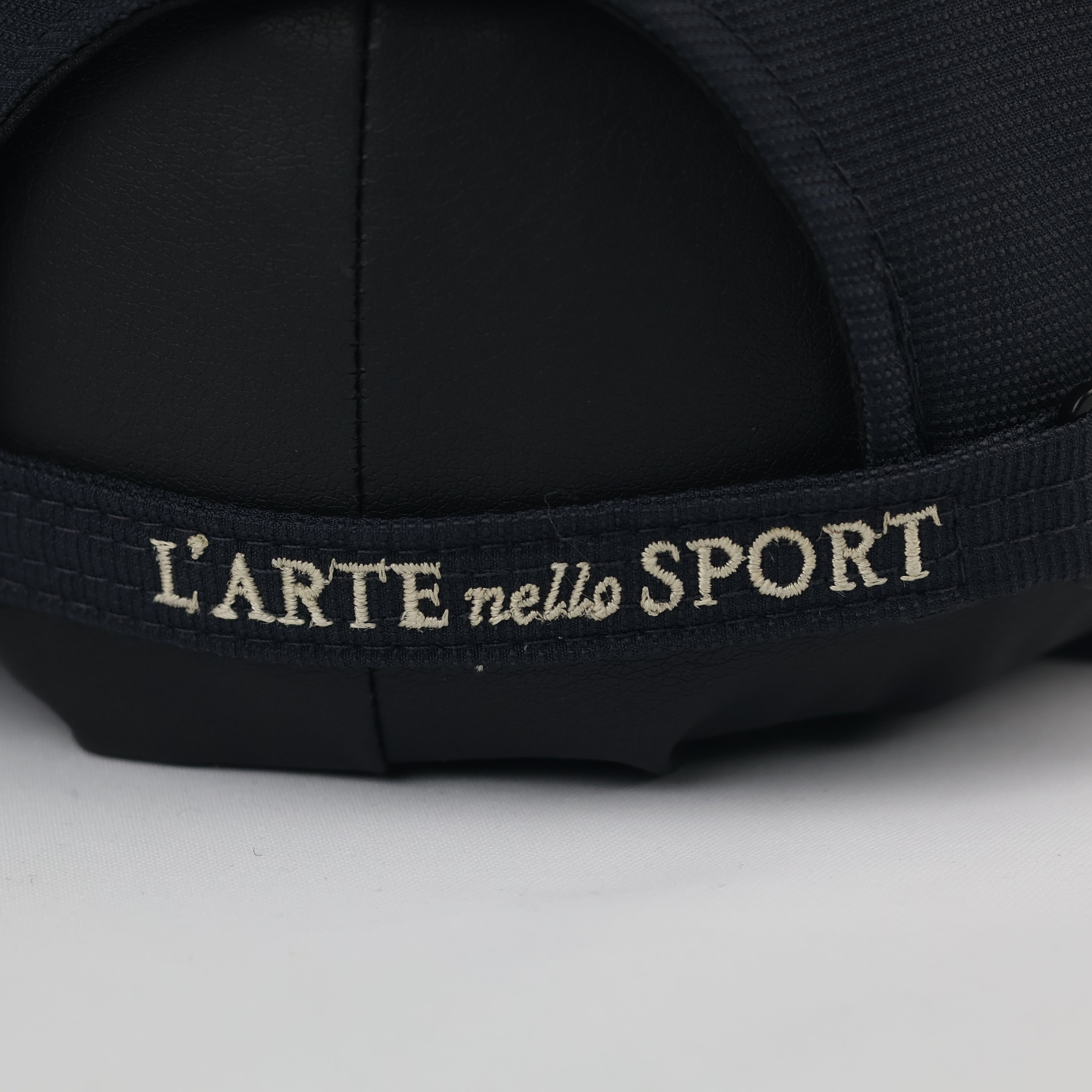 Vintage FILA "L'ARTE nello SPORT" Navy Thrifted Cap