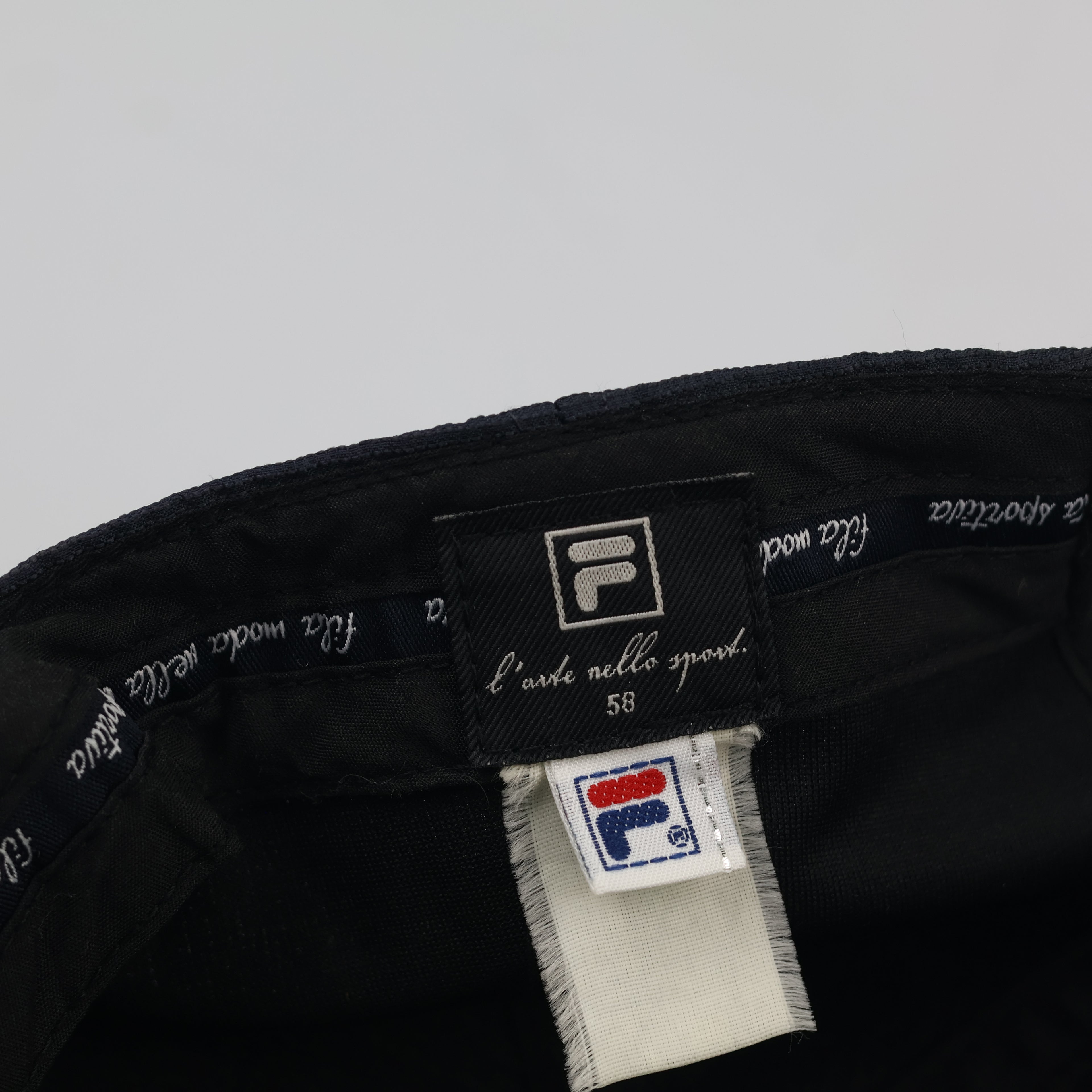 Vintage FILA "L'ARTE nello SPORT" Navy Thrifted Cap