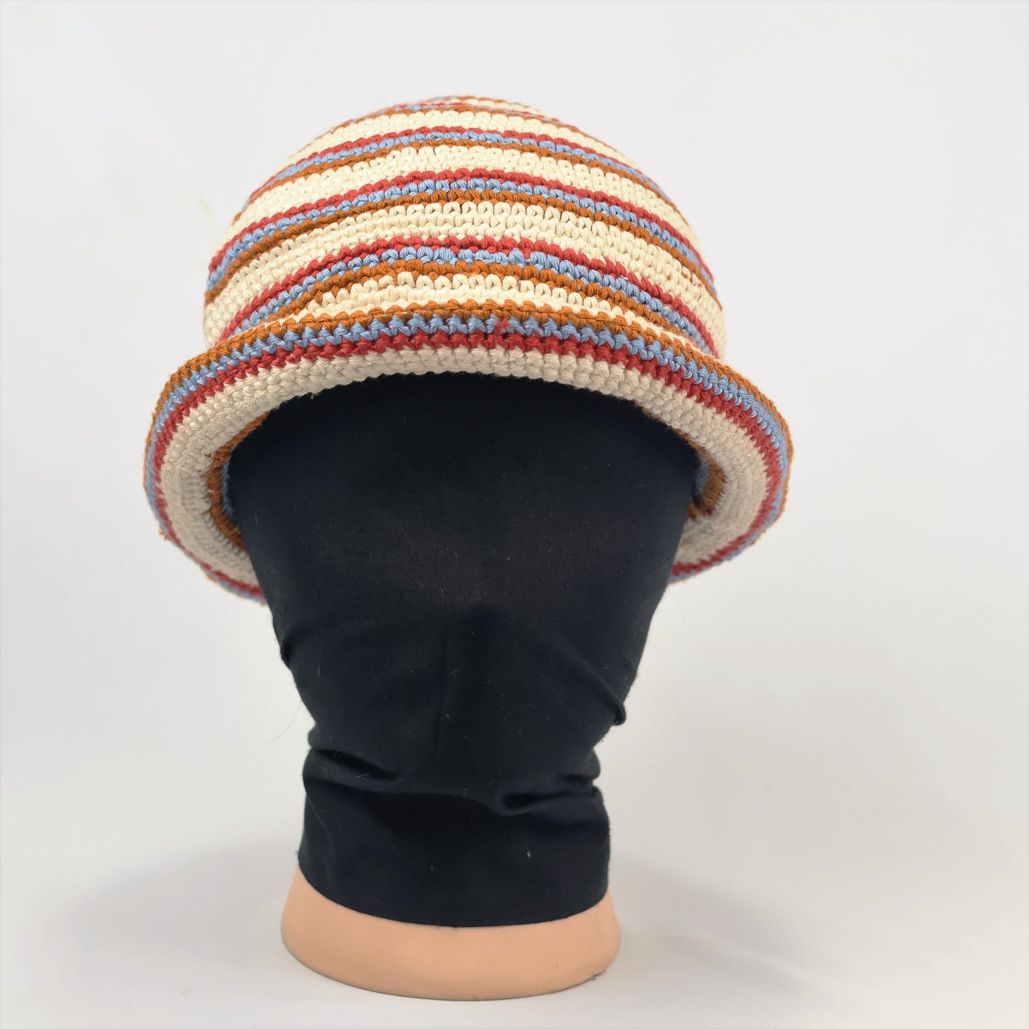 ZARA Striped Crochet Cloche Thrifted Hat – Boho Chic Winter Knitwear