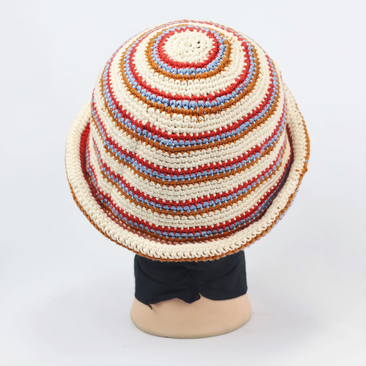 ZARA Striped Crochet Cloche Thrifted Hat – Boho Chic Winter Knitwear