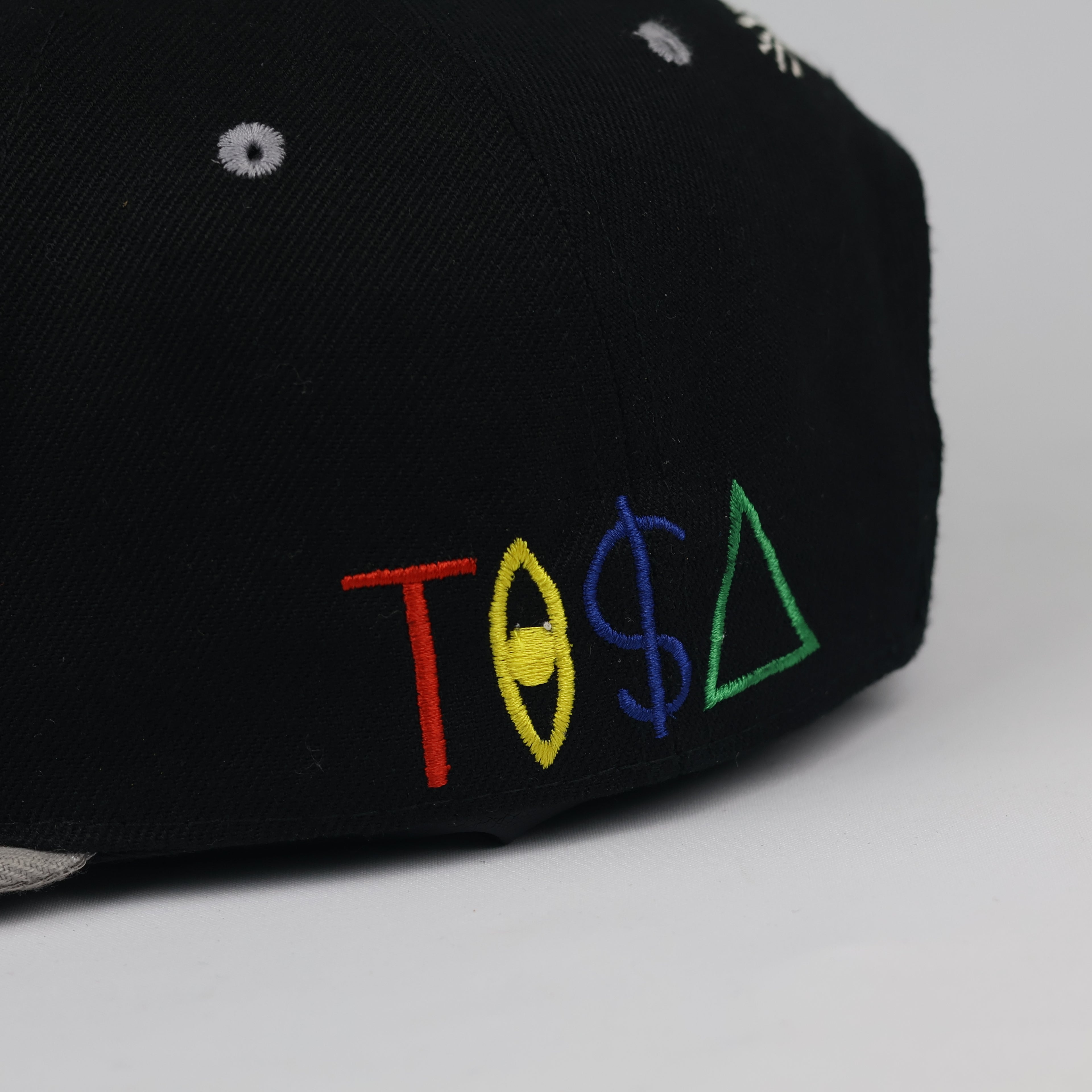 Vintage Raiders Snapback Hat | Black & Grey Two-Tone Sportswear Cap