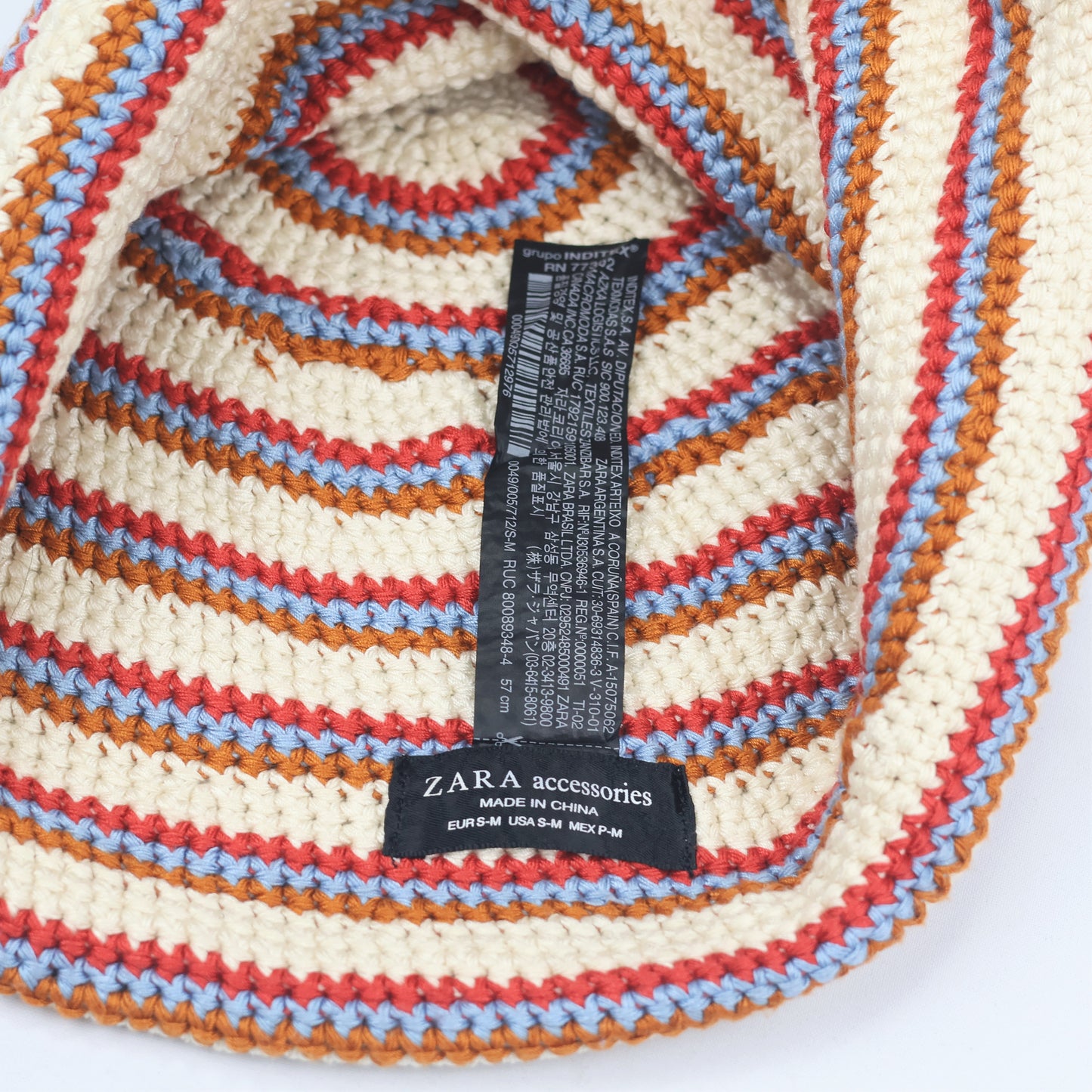 ZARA Striped Crochet Cloche Thrifted Hat – Boho Chic Winter Knitwear