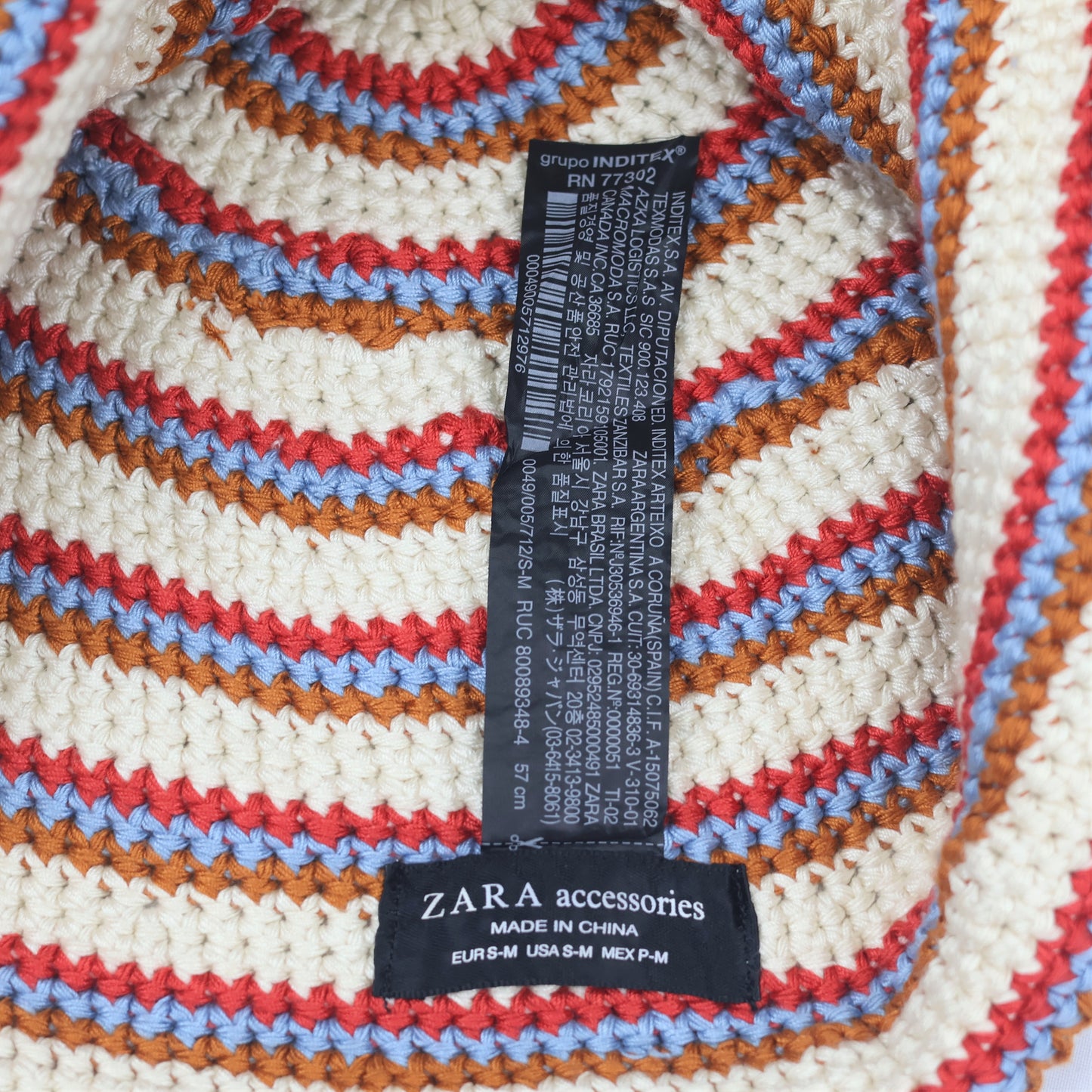 ZARA Striped Crochet Cloche Thrifted Hat – Boho Chic Winter Knitwear