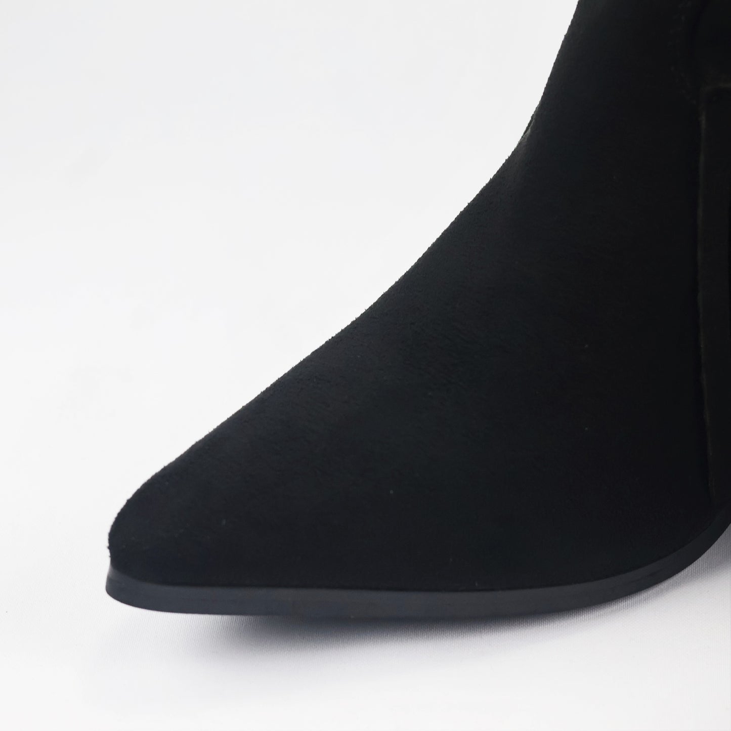 Women’s Black Tassel Fringe Thrifted Boots – Chic Pointed Toe Western Block Heels