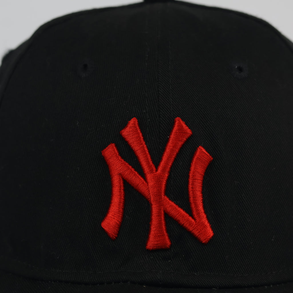 New Era 9FORTY New York Yankees Thrifted Cap